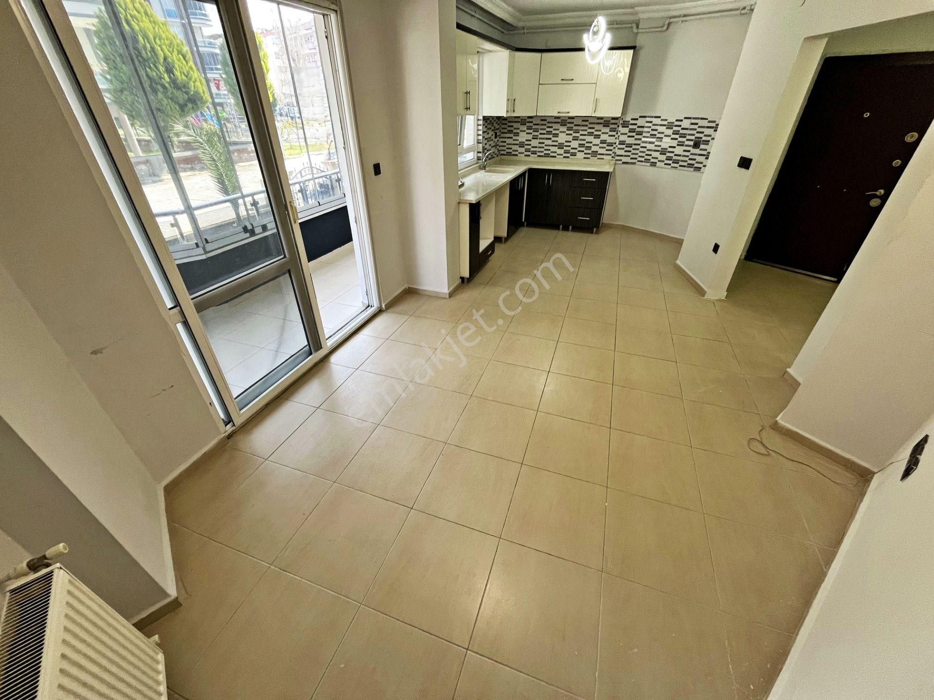 🛑🛑aktif'ten Akçay'da Satılık Nezih Muhitte Ön Cephe Doğalgazlı 8 Yaşında 2+1 Daire - Görsel 6