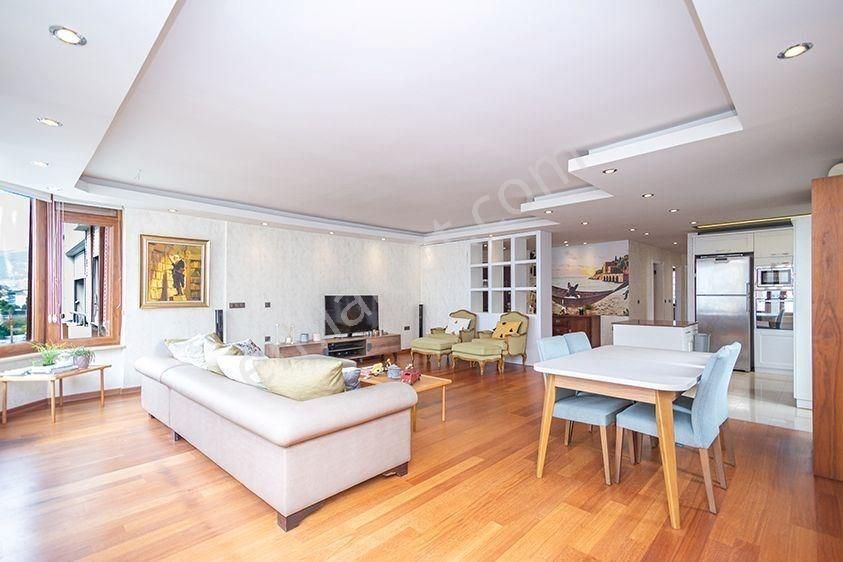 Alanya Oba’da Deniz, Kale Ve Dağ Manzaralı 3+1 Satılık Daire – Vatandaşlığa Uygun - Görsel 9