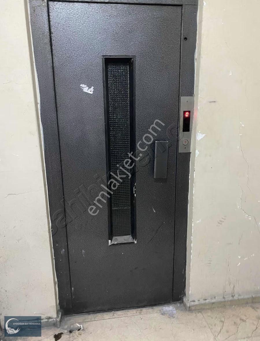 Asansörlü Binada 200 M2 2.kat Kiralık İş Yeri - Görsel 2
