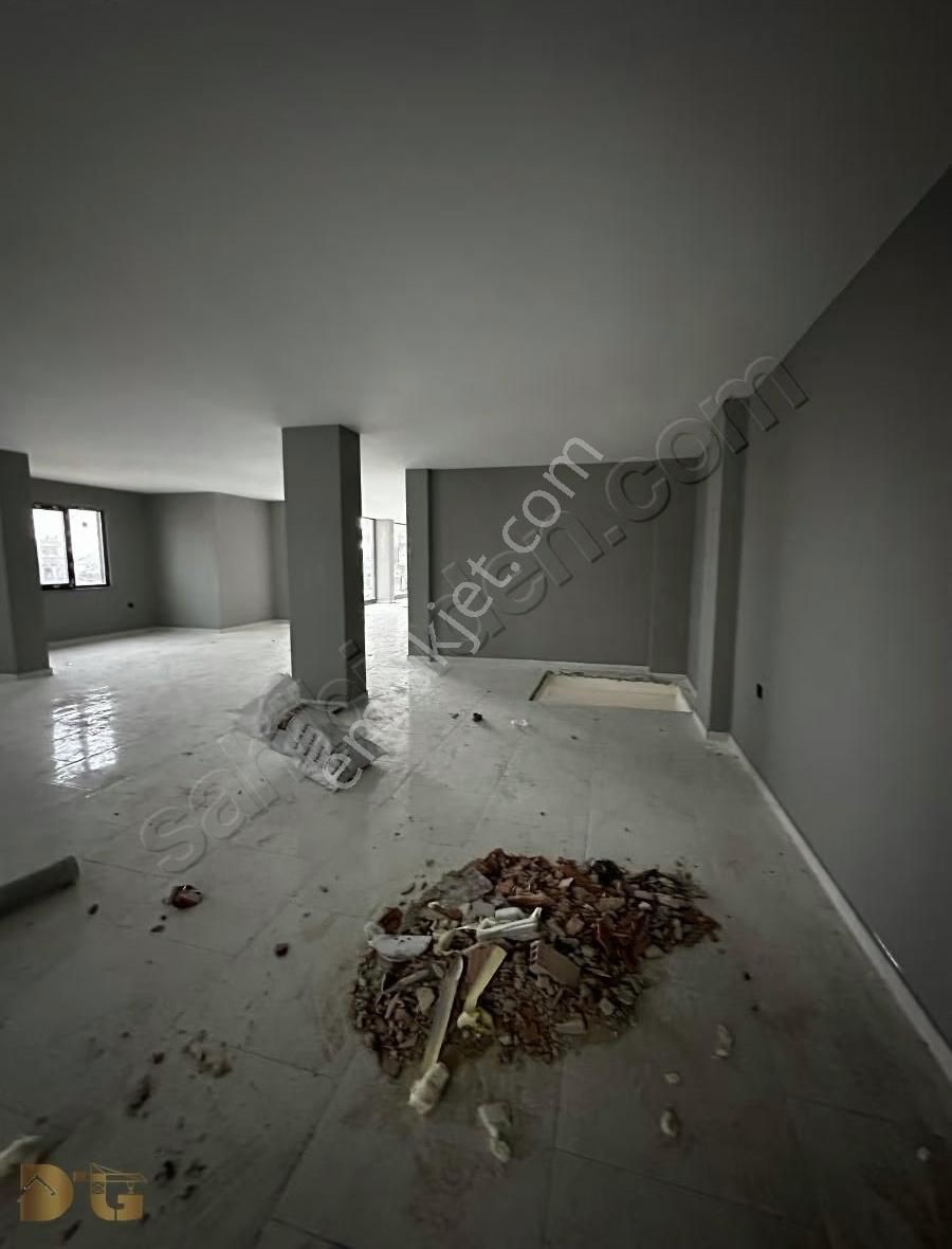 Taşoluk'ta Prestijli Lokasyonda Kiralık 500 M2 Sıfır Dükkan - Görsel 9