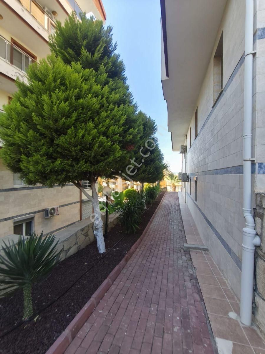 Kuşadası Merkeze Yakın Ful Manzara Dubleks 3+2 Lüx Site Satılık - Görsel 22