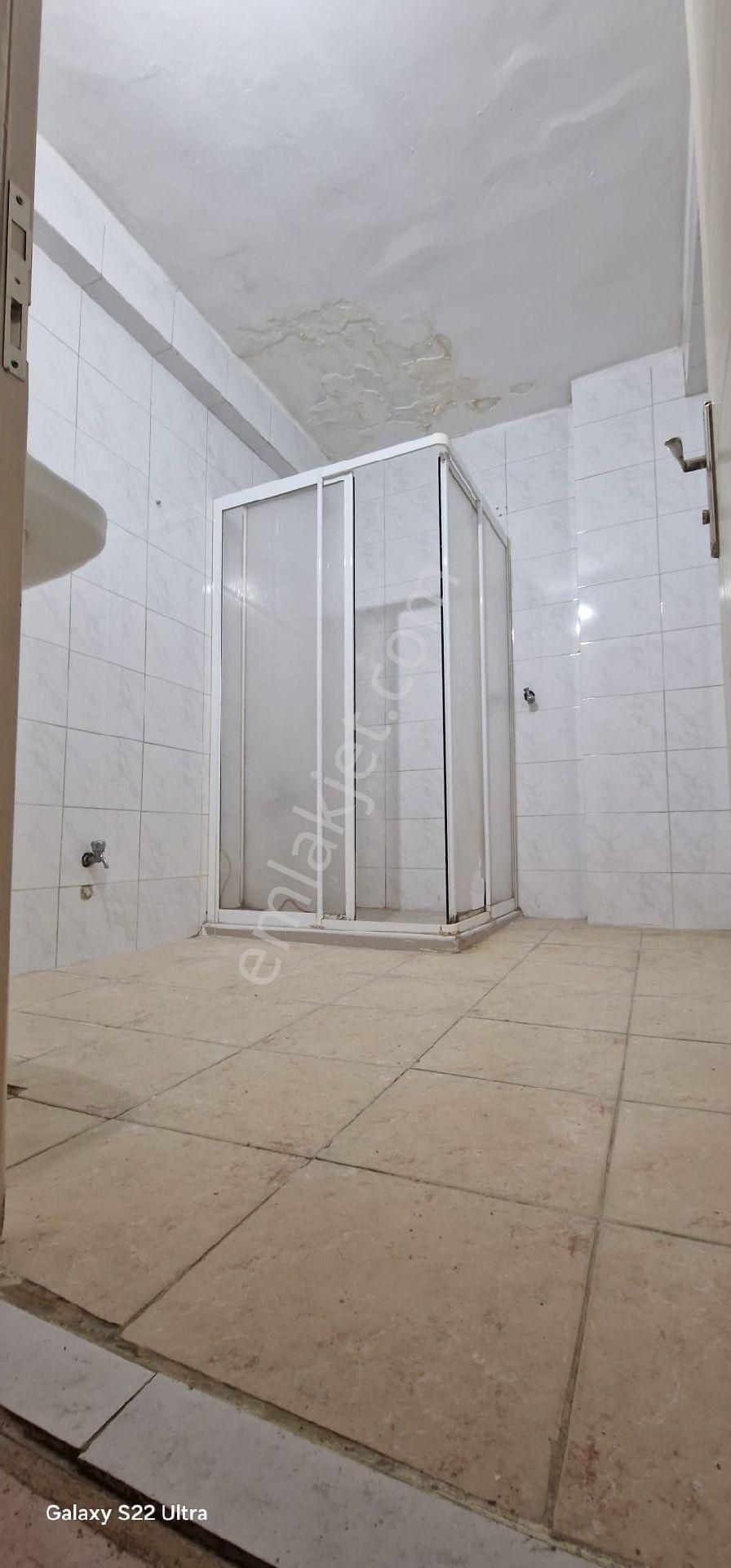 S.evler Merkezde Metrobuse 10dk.2+1 85m2 Arakat 4.kat Kiralik Daire - Görsel 11