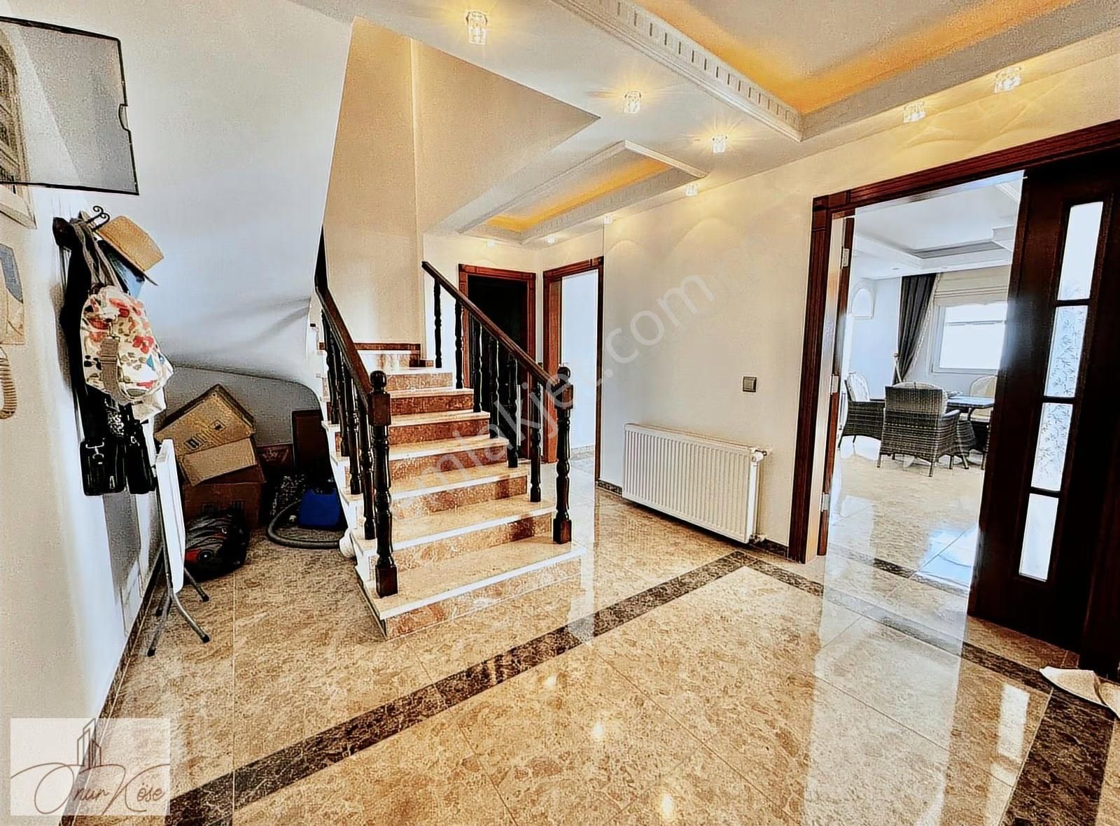 Alanya Merkezde 5+2 Full Deniz Ve Kale Manzaralı Özel Daire - Görsel 16