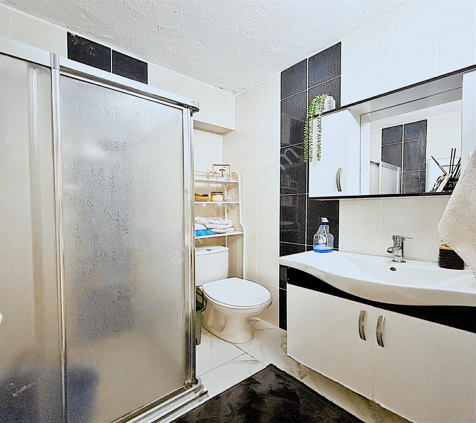 Esenyurt Kıraç Osmangazi Mahallesinde 2.kat 100m2 3.180.000 Tl - Görsel 29