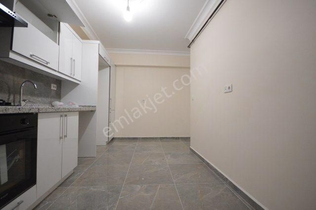 Başokur'dan Bahçelievler Siyavuşpaşa Kiralık 2+1 Daire - Görsel 9