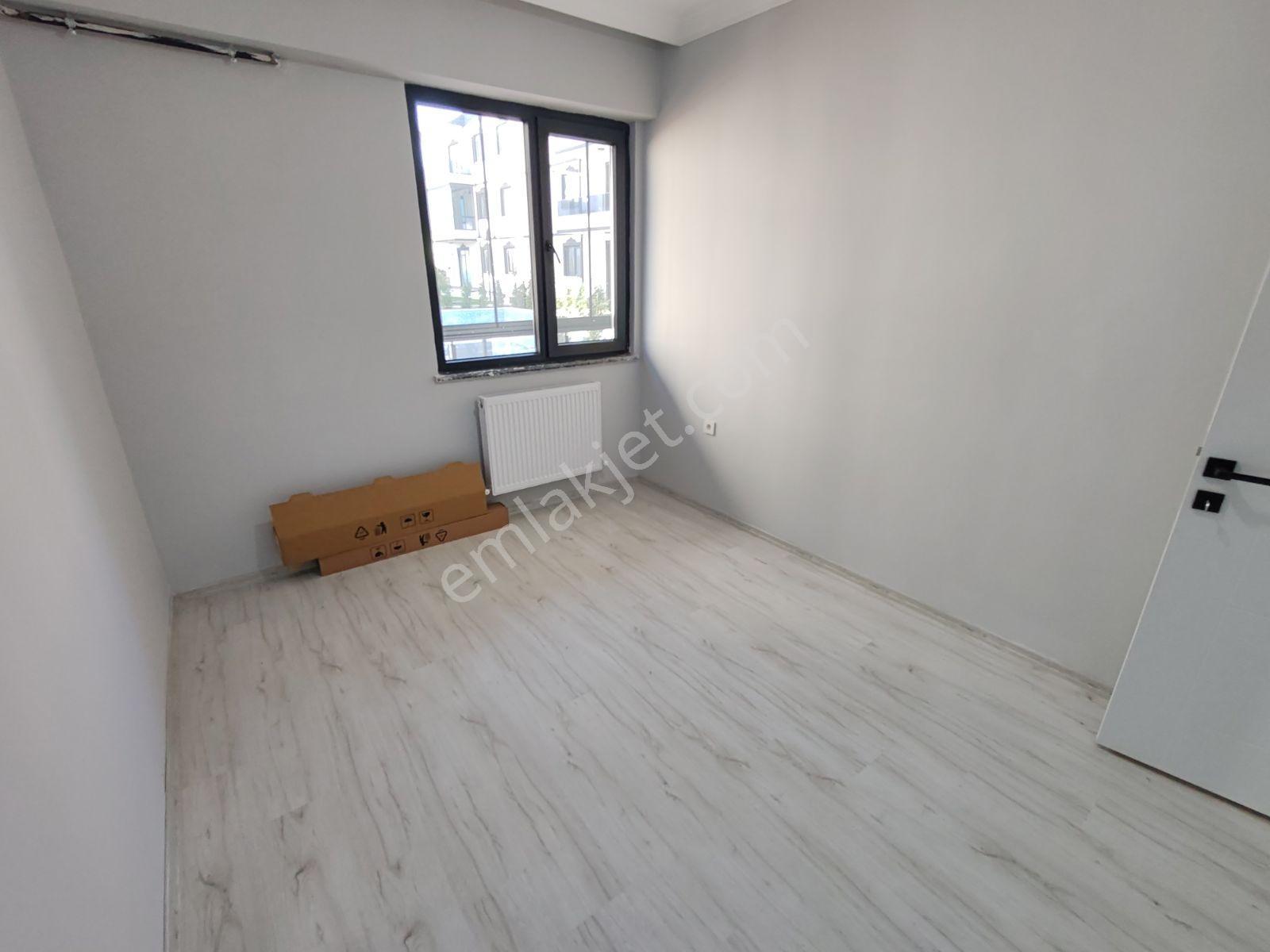 Müstakil Bahçeli Havuz Cephe 2+1 Sıfır Amerikan Mutfak Kiralık - Görsel 21