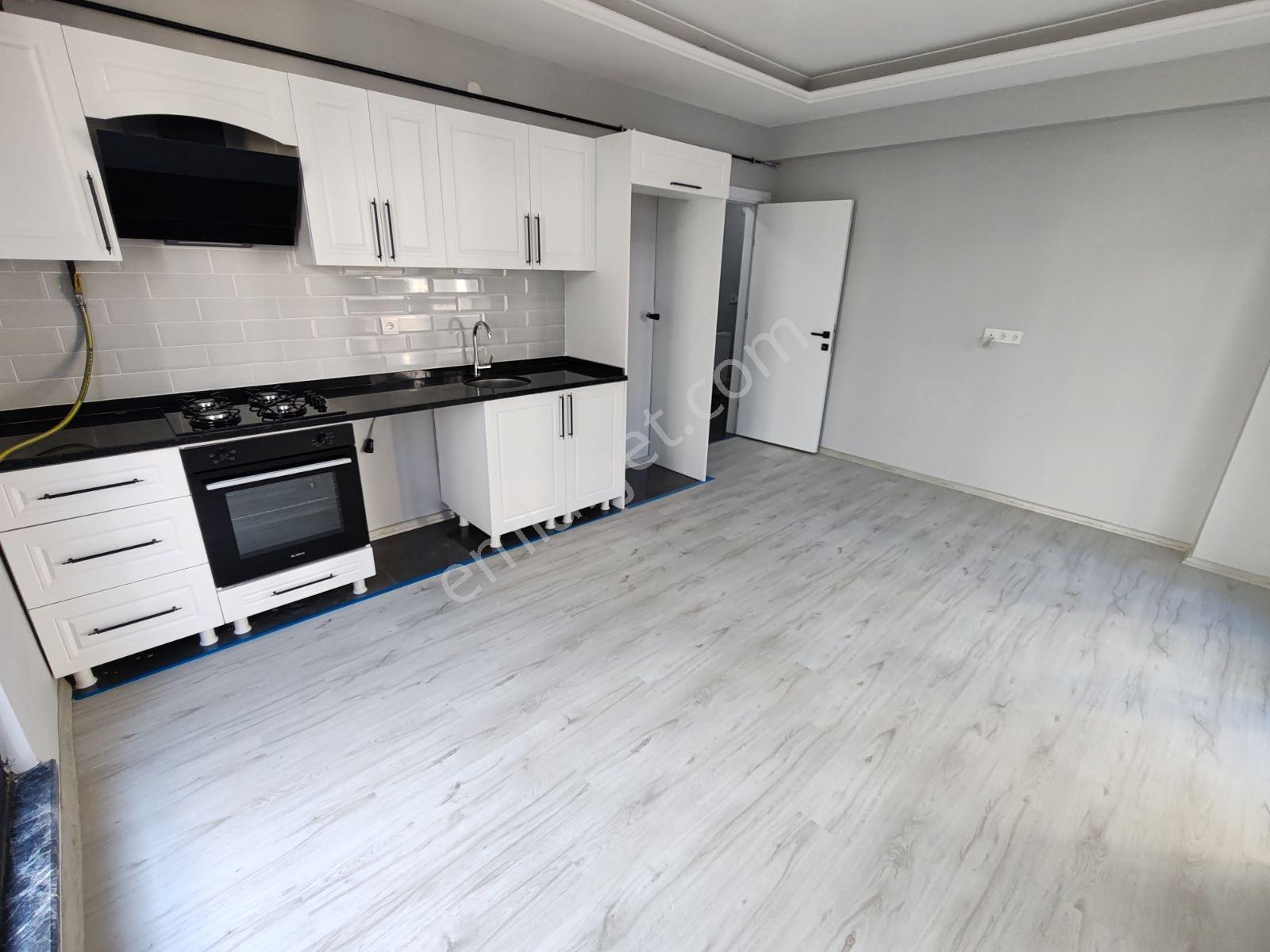 Müstakil Bahçeli Havuz Cephe 2+1 Sıfır Amerikan Mutfak Kiralık - Görsel 3