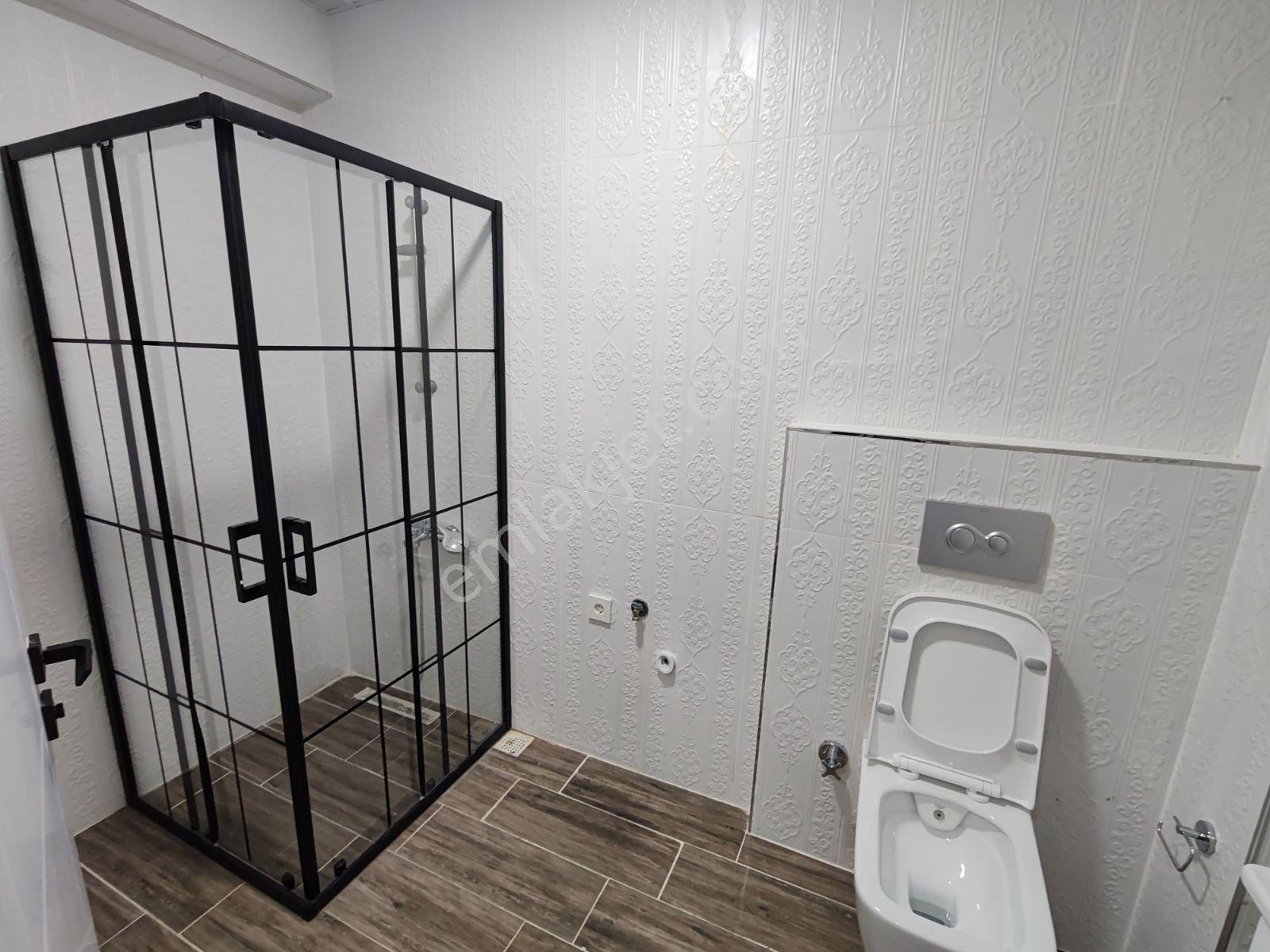 Müstakil Bahçeli Havuz Cephe 2+1 Sıfır Amerikan Mutfak Kiralık - Görsel 24