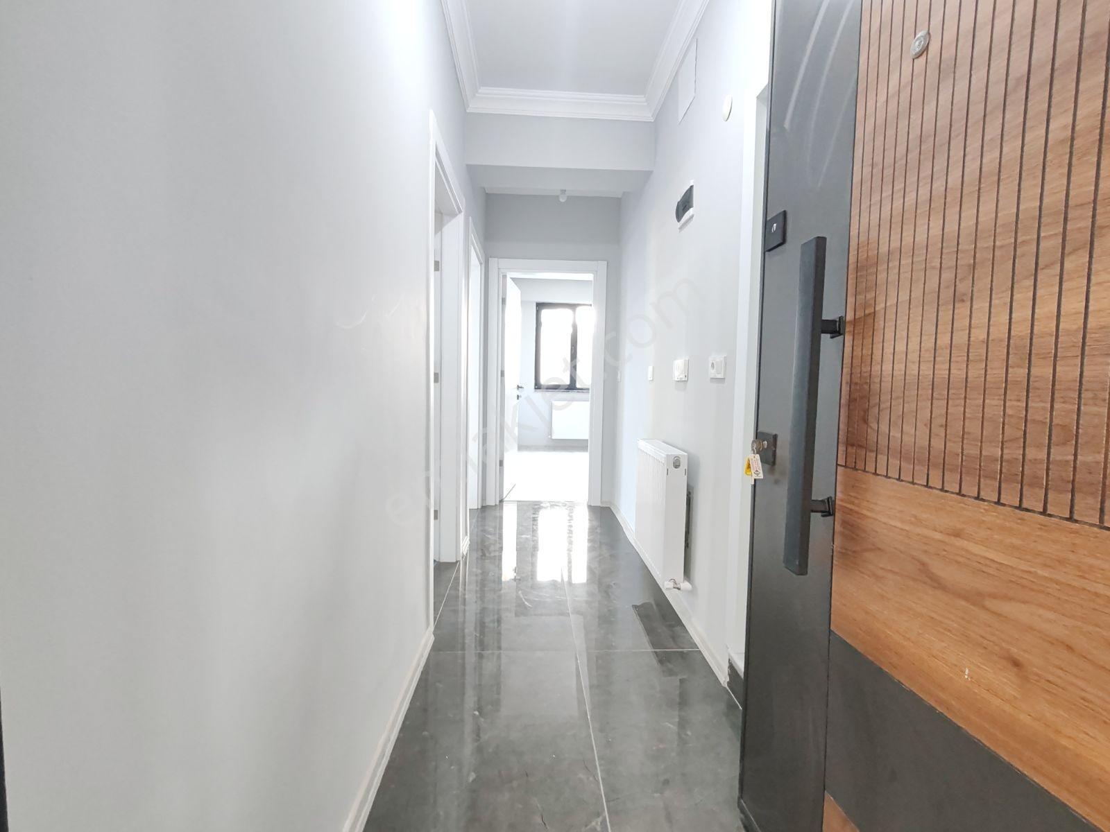 Müstakil Bahçeli Havuz Cephe 2+1 Sıfır Amerikan Mutfak Kiralık - Görsel 34
