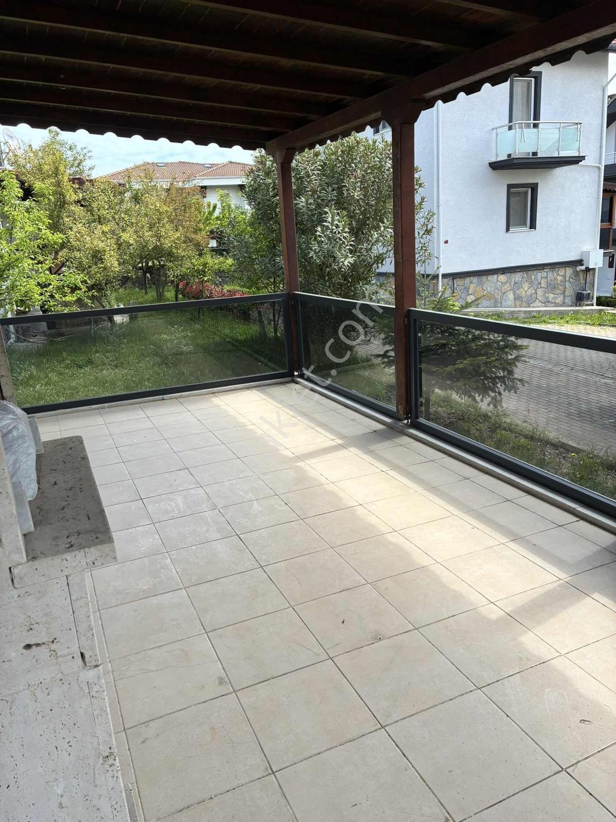 Remax Anka'dan Salkım Sitesi 4+1 Müstakil Bahçeli Satılık Villa - Görsel 16