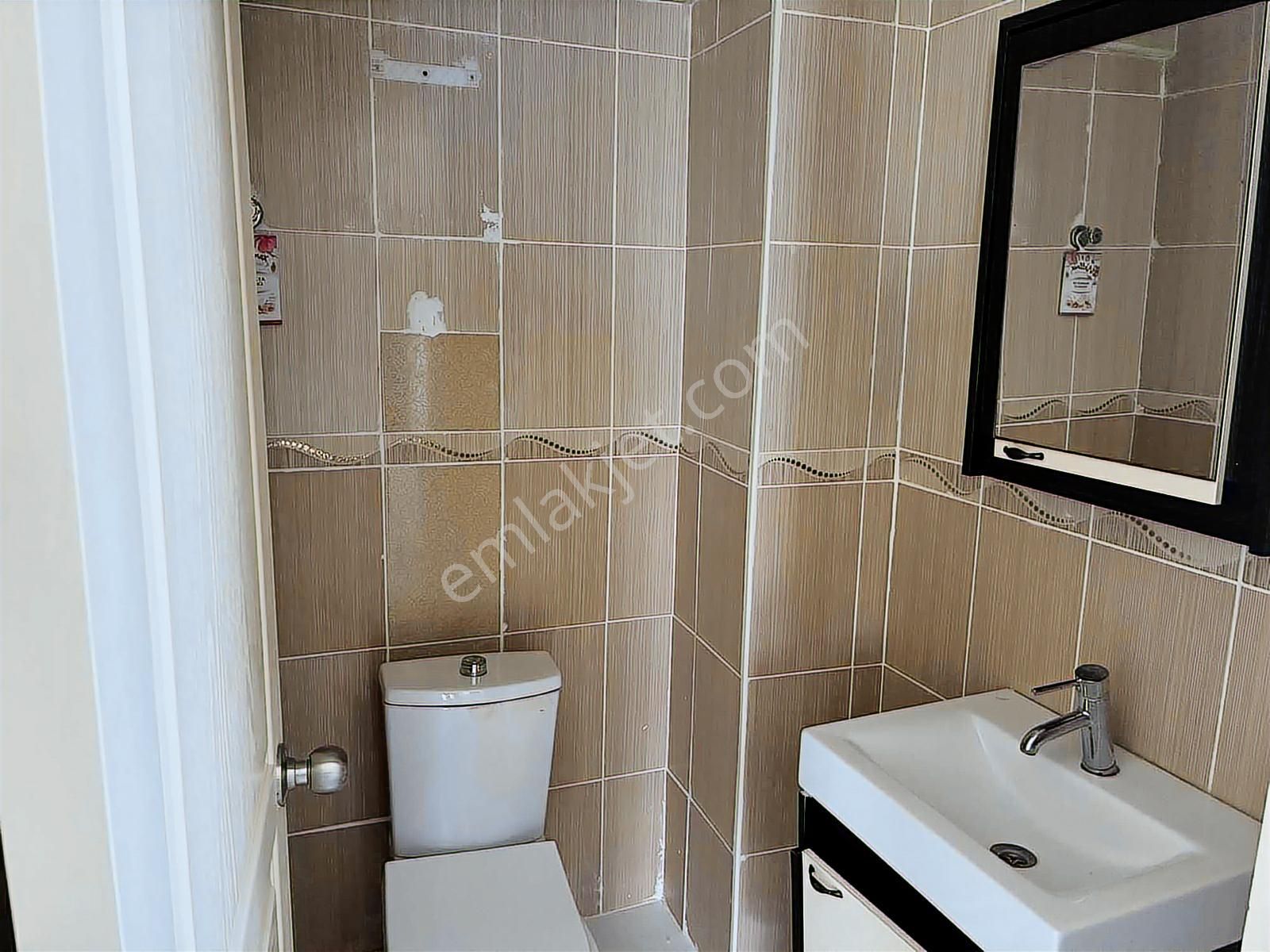 Remax Anka'dan Satılık Salkım Sitesinde Villa - Görsel 30