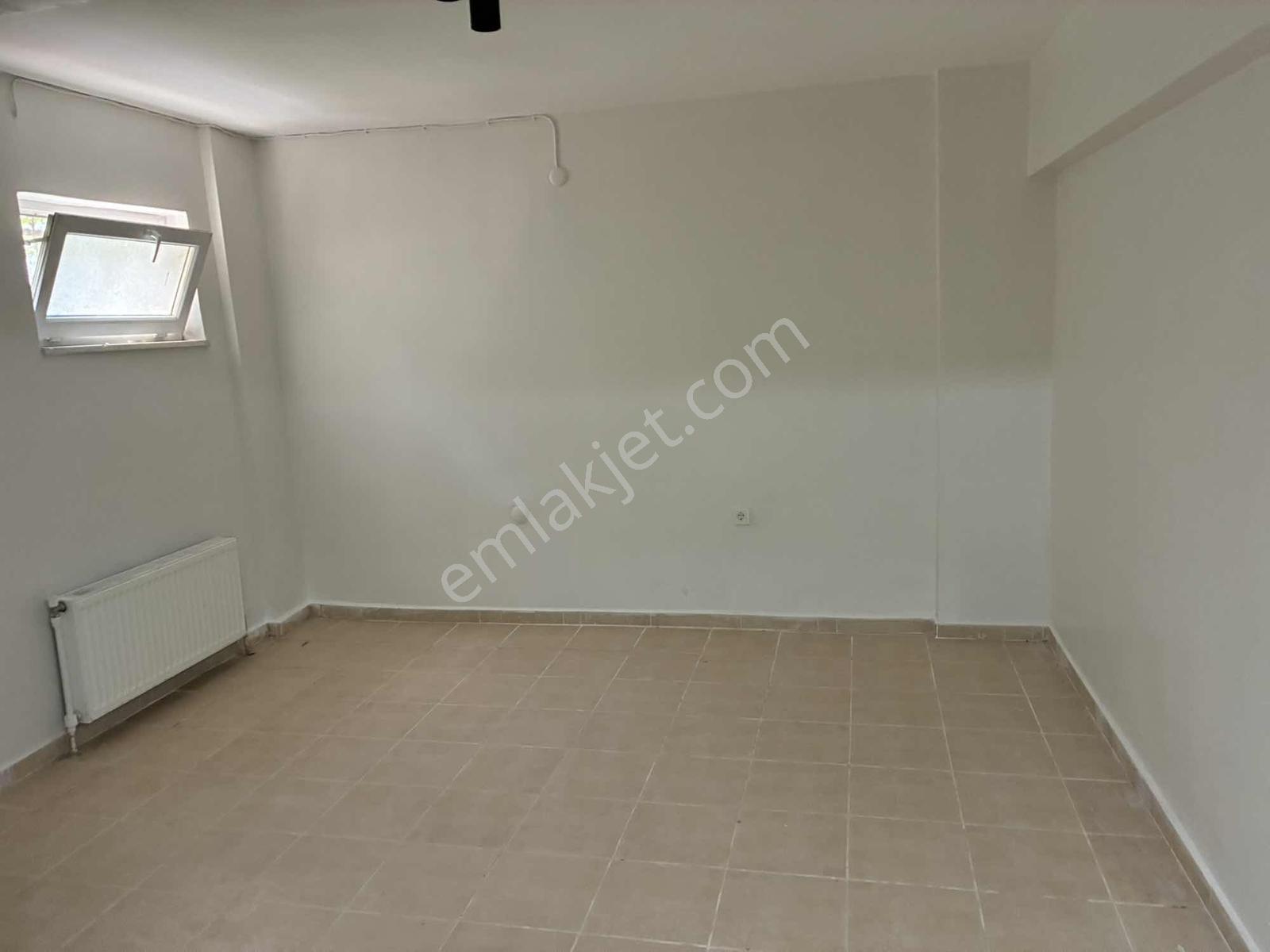 Remax Anka'dan Salkım Sitesi 4+1 Müstakil Bahçeli Satılık Villa - Görsel 27