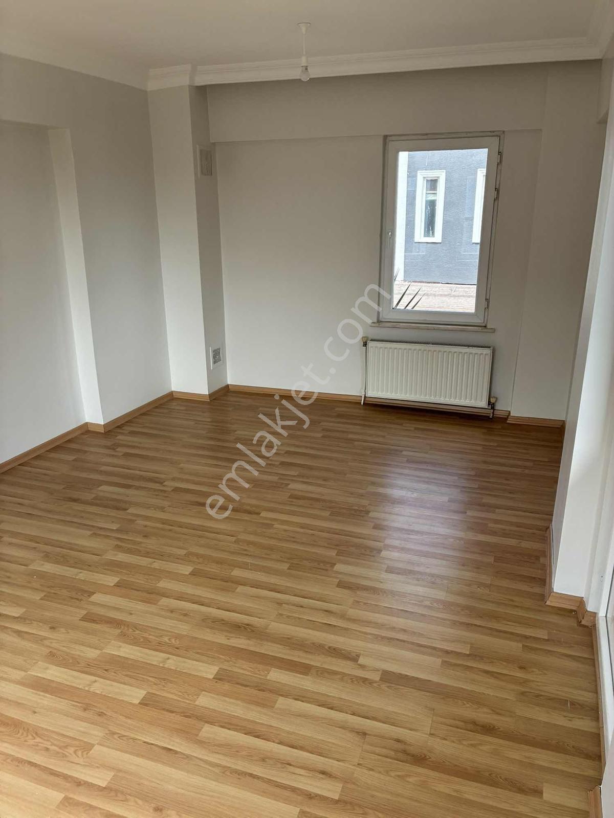 Remax Anka'dan Salkım Sitesi 4+1 Müstakil Bahçeli Satılık Villa - Görsel 8
