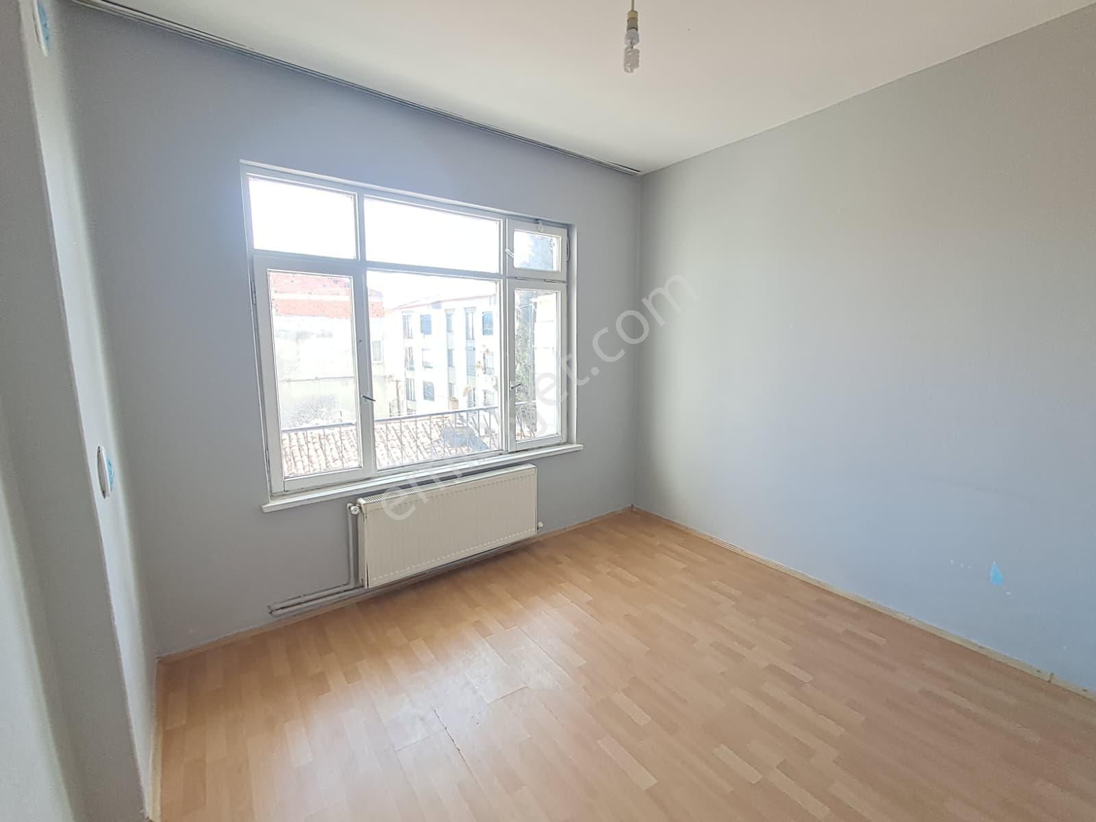 Gülsultan Emlak ' Tan Tekirdağ Süleymanpaşa Zafer Mah. Satılık 2+1 Daire - Görsel 8