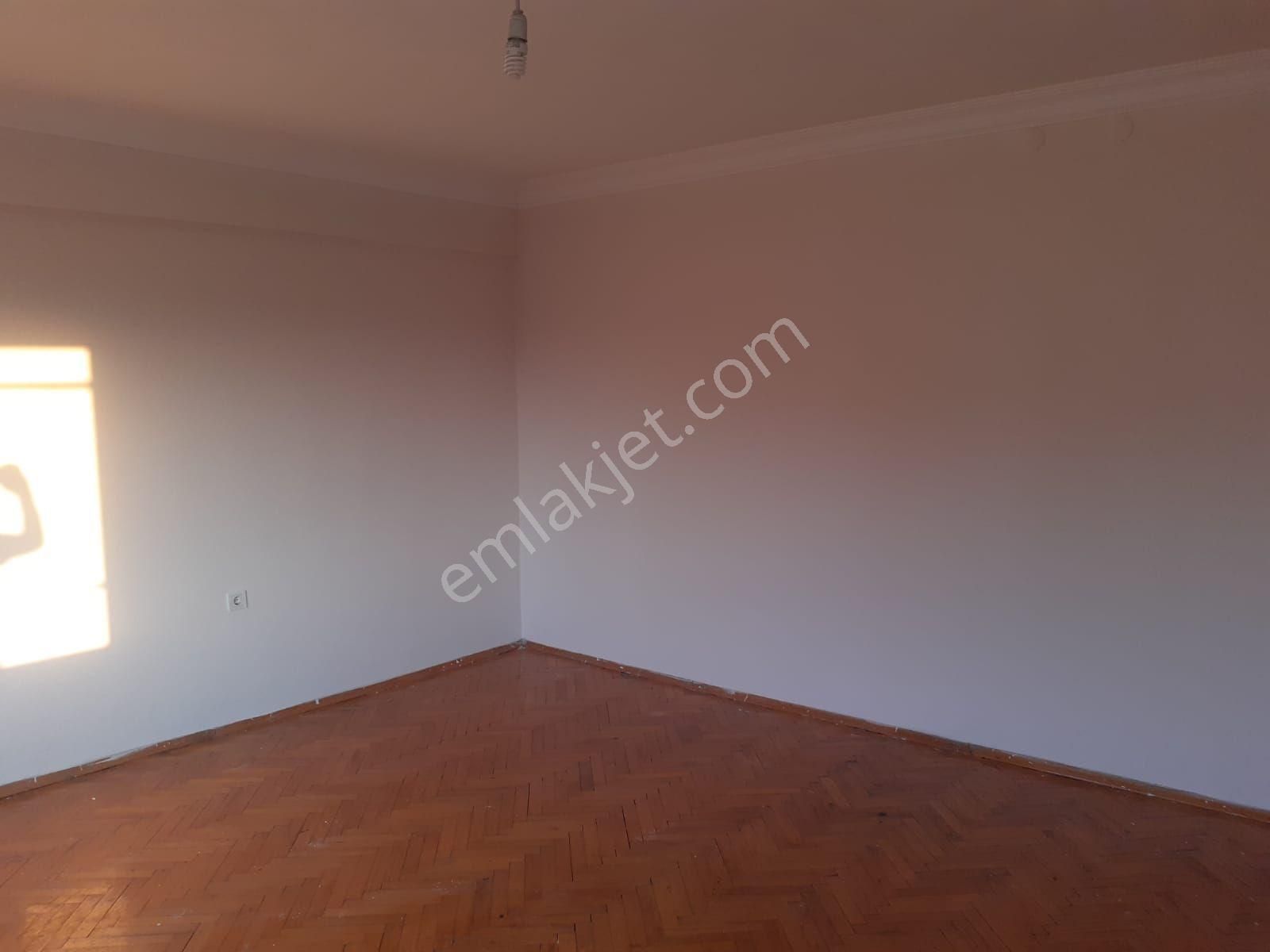 Güneş'ten Şirinyer İzban 2dk 2+1 90 Arakat Balkon Kapalı Mutfak - Görsel 33