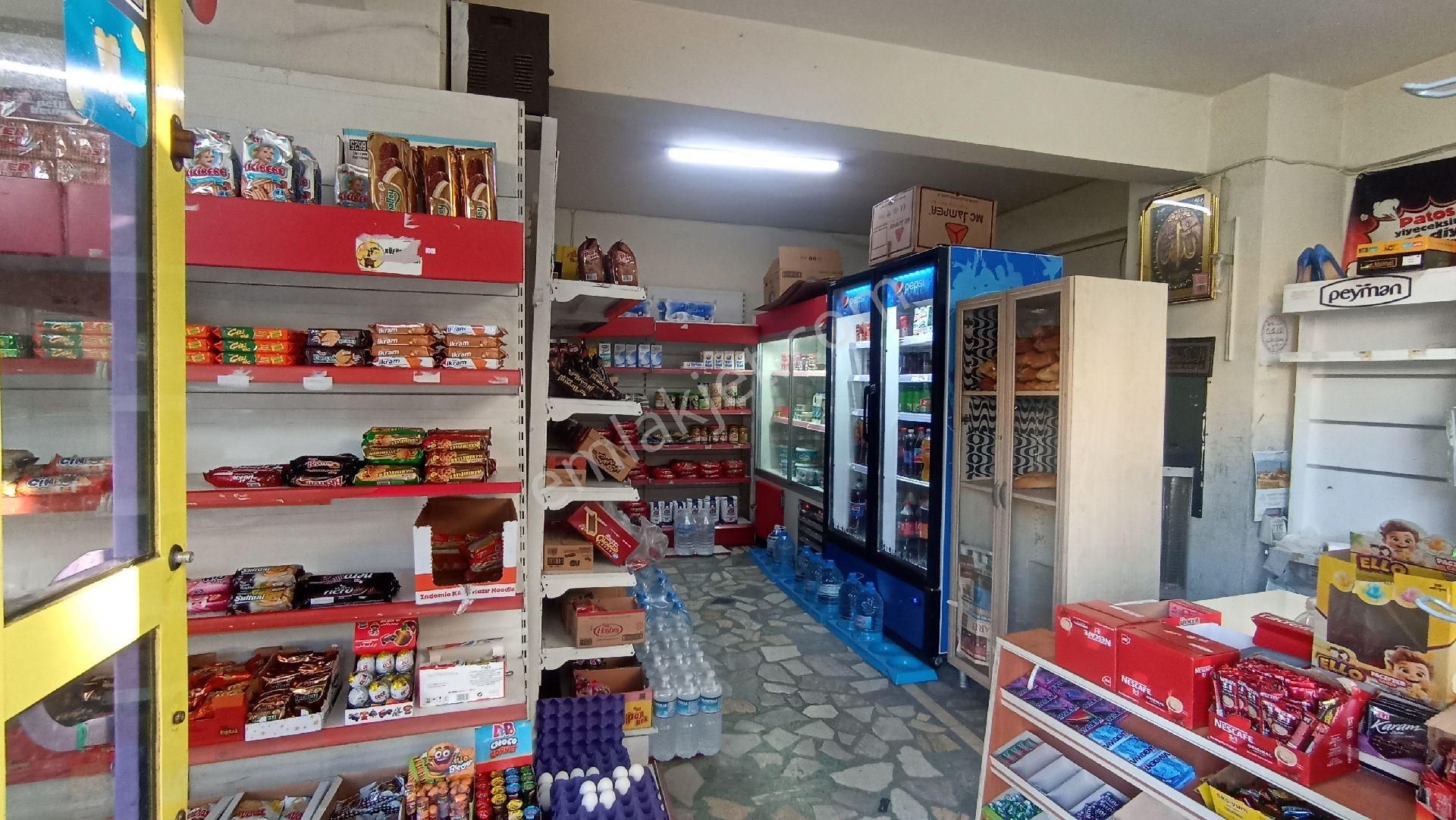 Halkalı Merkez Mahallesi'nde Devren Satılık Market - Görsel 6