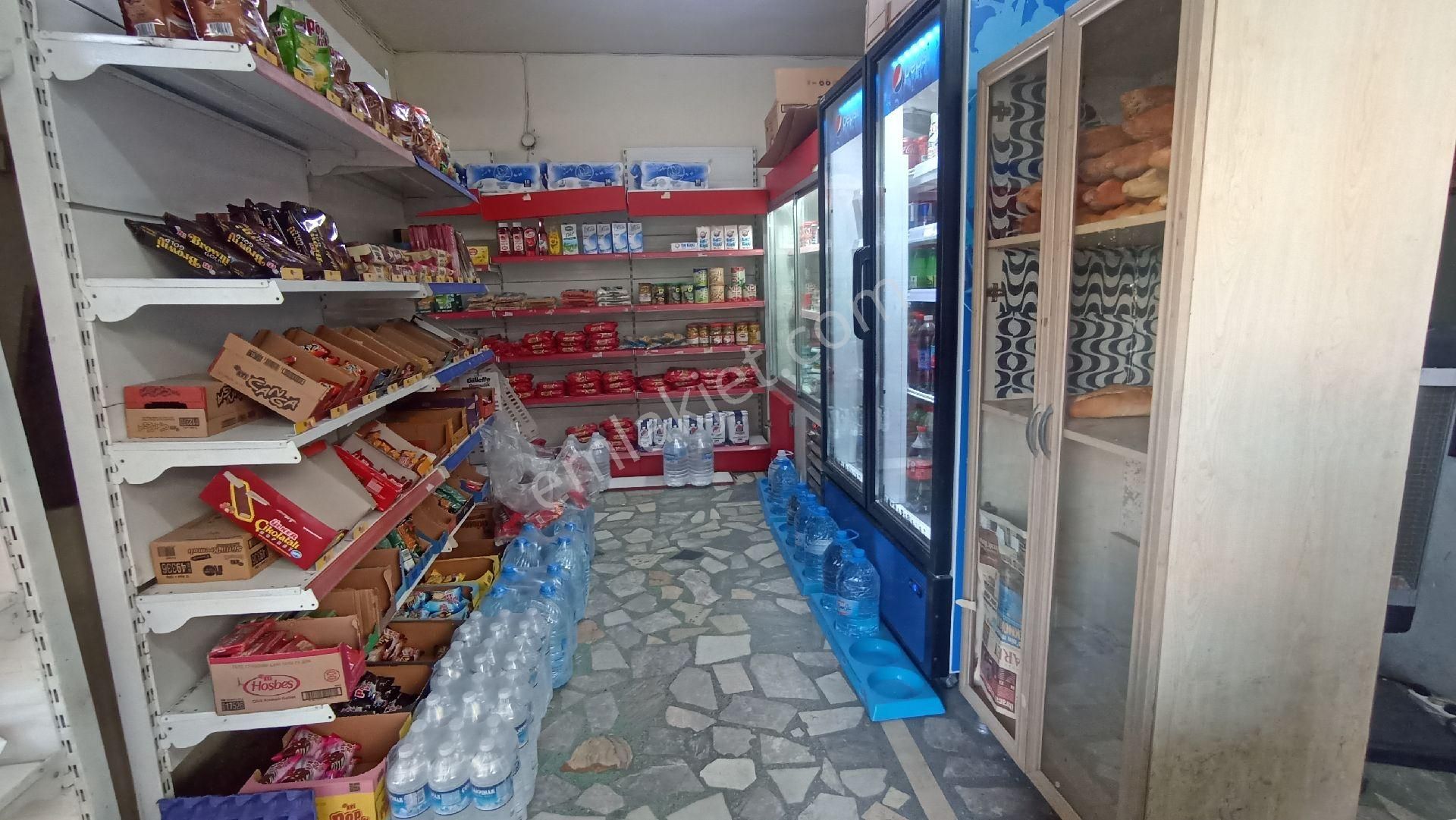 Halkalı Merkez Mahallesi'nde Devren Satılık Market