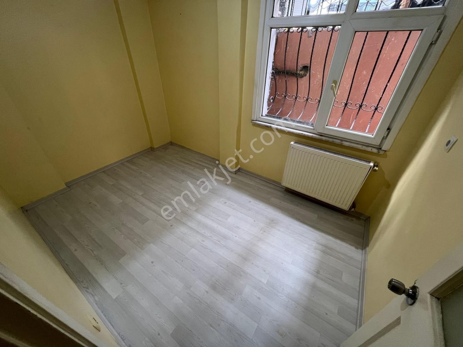 Pegaas'tan Pelican Anm Yanı Metrobüse Yakın 2+1 Bahçe Katı Daire - Görsel 23