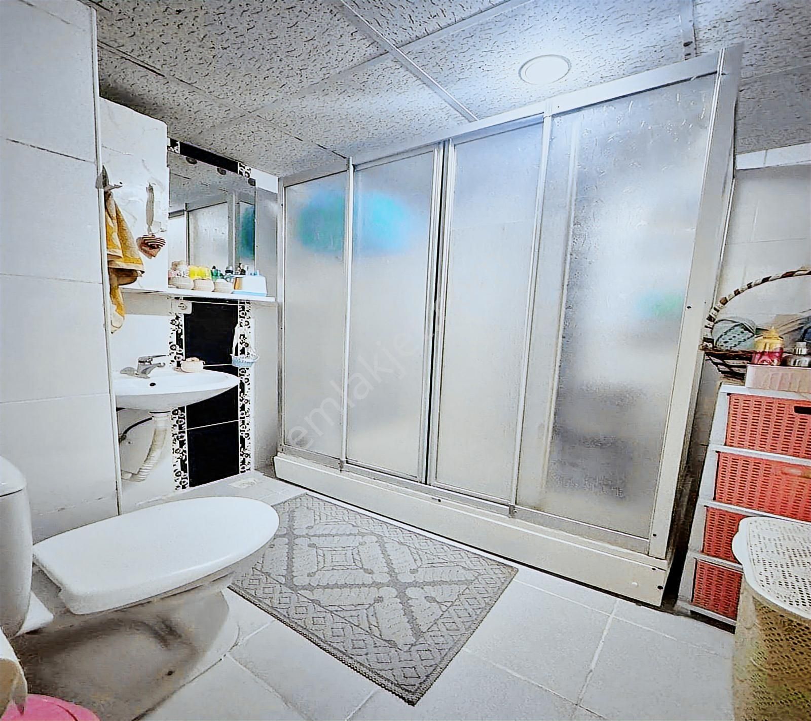 Esenyurt Kıraç Hürriyet Mah. 1.kat Tek Daire Üzeri 3.200.000 Tl - Görsel 22