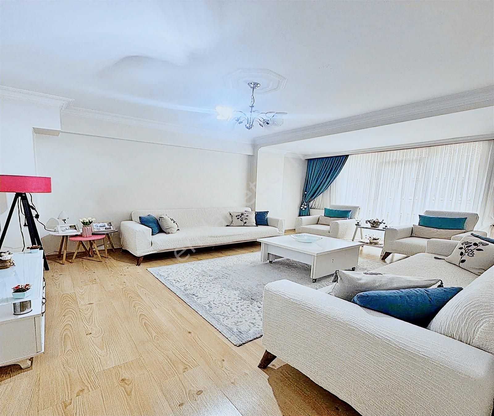 Esenyurt Kıraç Hürriyet Mah. 1.kat Tek Daire Üzeri 3.200.000 Tl - Görsel 12