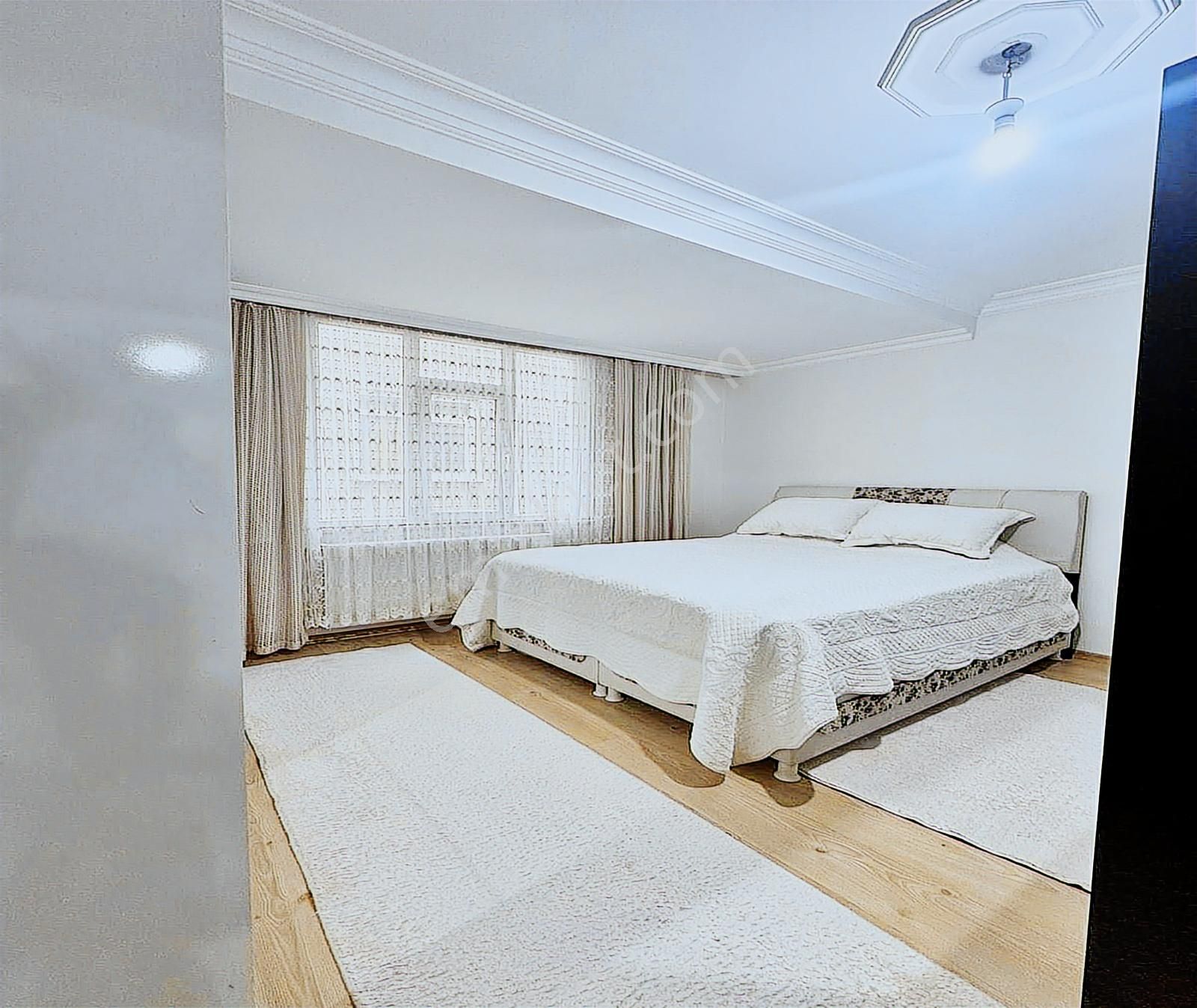 Esenyurt Kıraç Hürriyet Mah. 1.kat Tek Daire Üzeri 3.200.000 Tl - Görsel 17