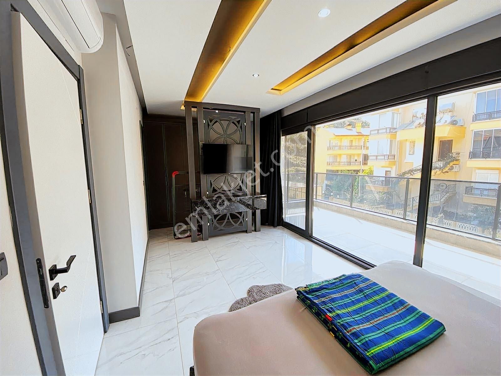 Avsallar'da Vatandaşlığa Uygun / 4+1 Müstakil Havuzlu Lüks Villa - Görsel 28