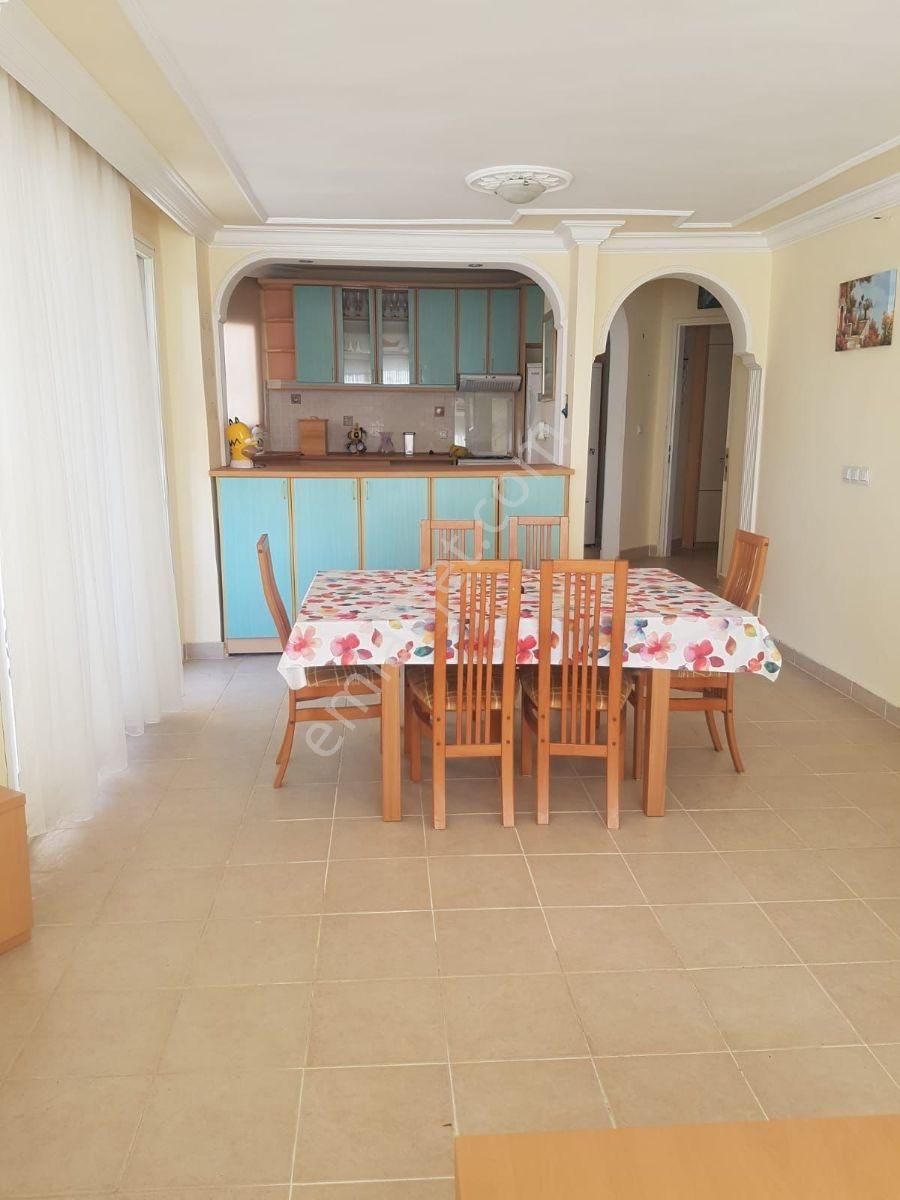 Kuşadası Ege Mah Havuzlu Site 3+1 Doğalgaz Kapıda Satılık Daire - Görsel 3