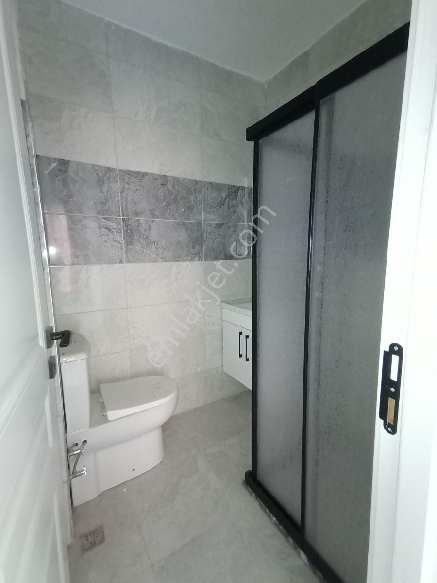 Sancaktepe A.gazi Mah De 3+1,115m2 Arakat Daire - Görsel 5