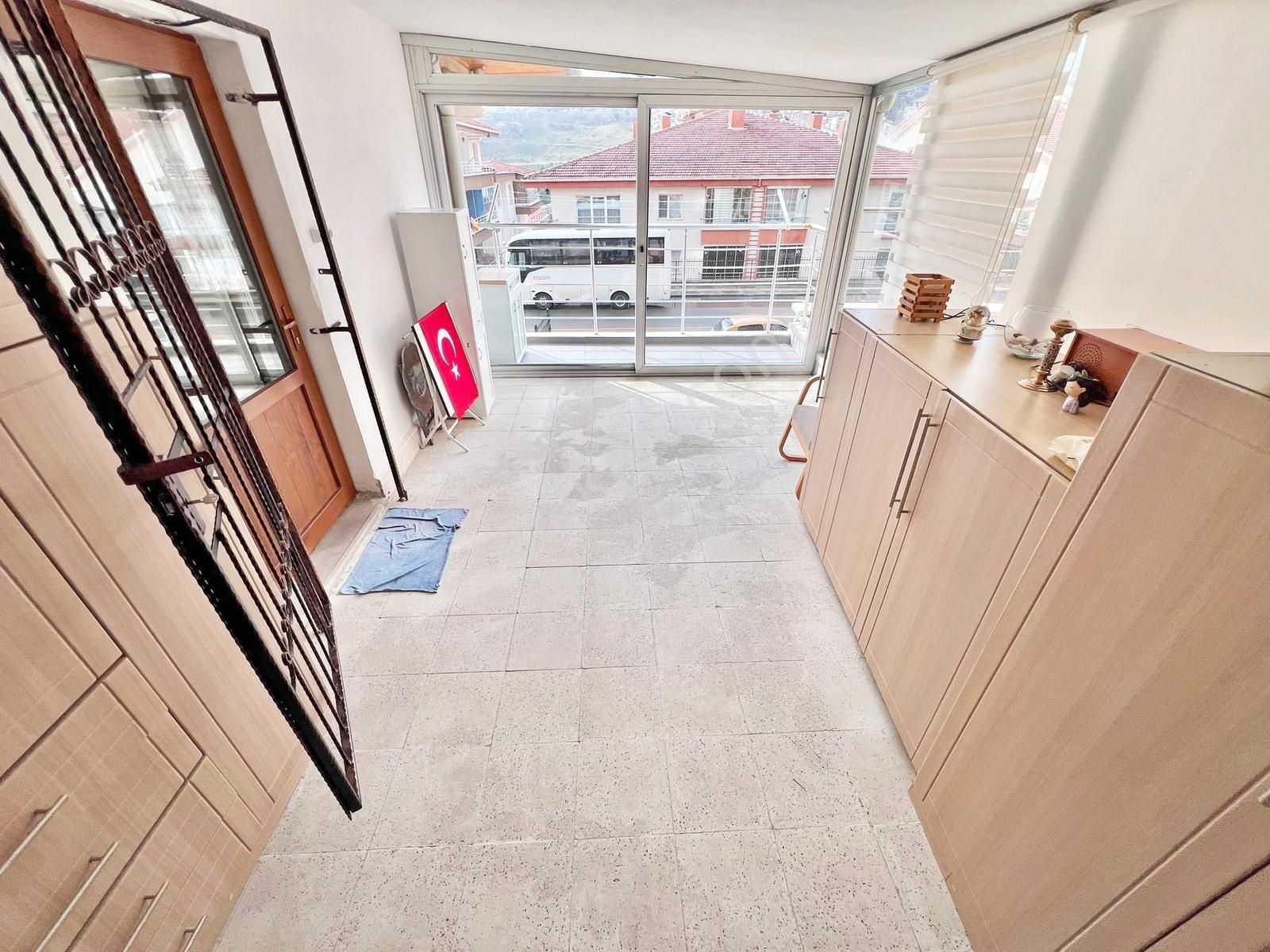 2+1 Etlik Yozgat Bulvar Paraleli Geniş Oturum Teras Balkonlu - Görsel 25