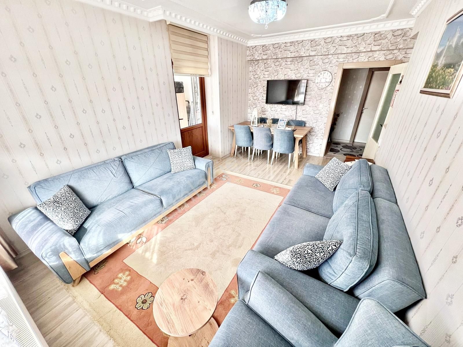 2+1 Etlik Yozgat Bulvar Paraleli Geniş Oturum Teras Balkonlu - Görsel 2