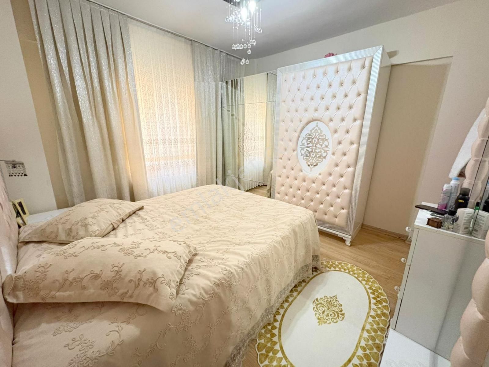 Mertcan'dan Havuzlu Güvenlikli Sitede Balkonlu Giriş Kat 2+1 - Görsel 8