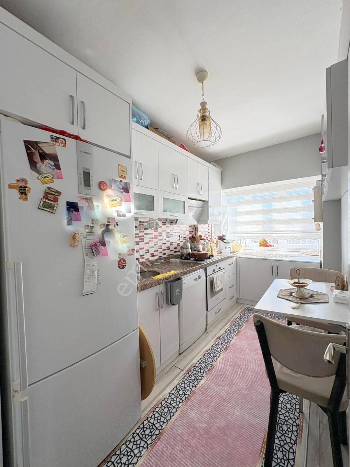 Mertcan'dan Havuzlu Güvenlikli Sitede Balkonlu Giriş Kat 2+1 - Görsel 5