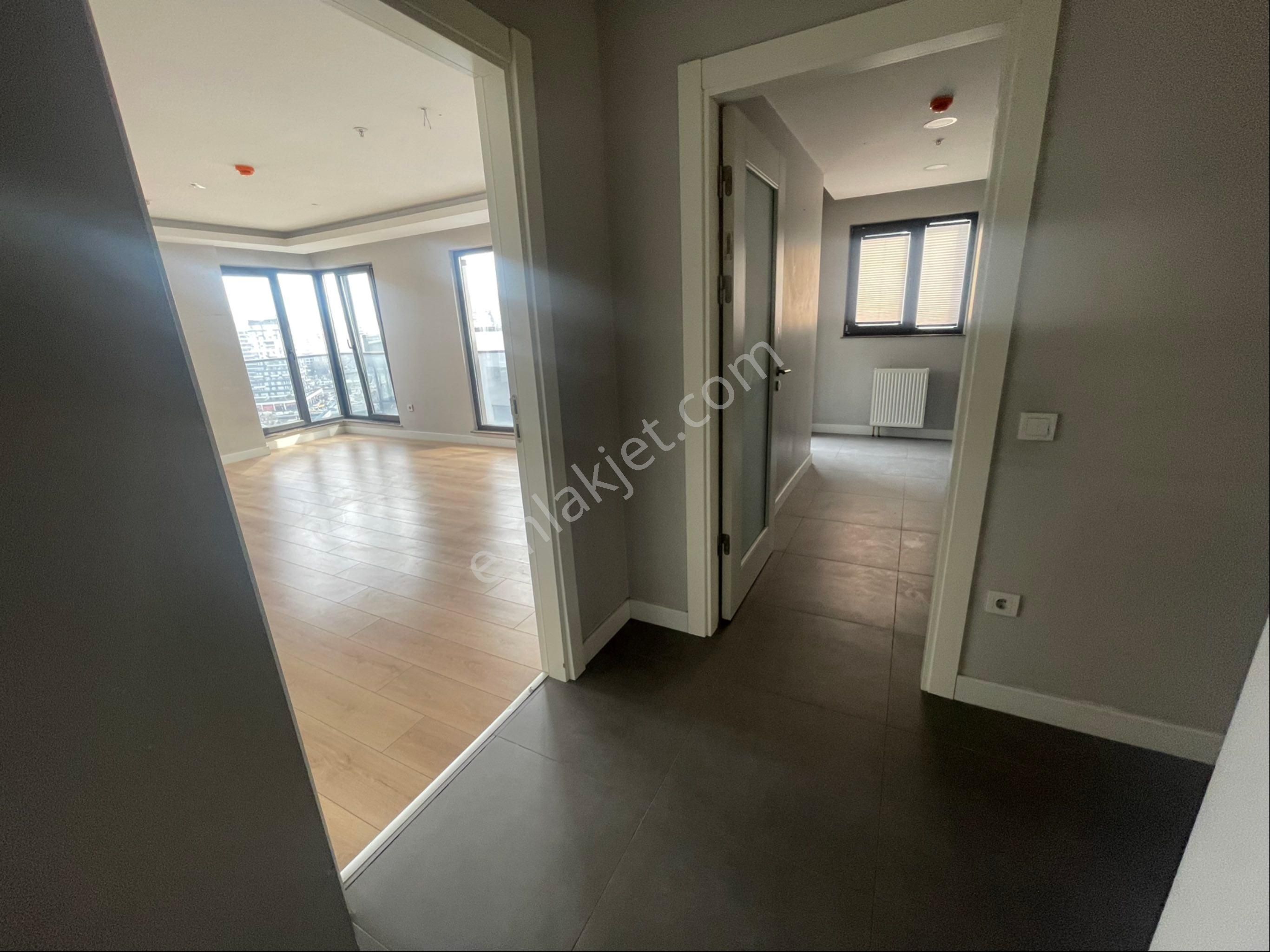 Genyap 3+1 Panoramik Manzaralı Büyük Tip Kiralık Daire - Görsel 23