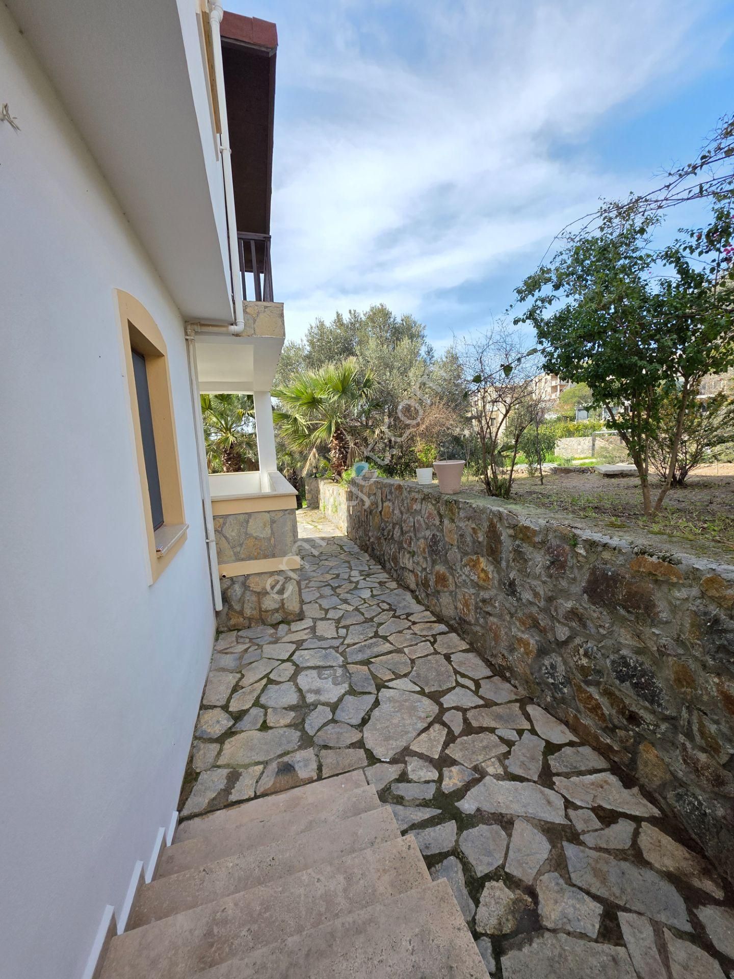 Agr Group'tan 12 Ay Gümüşlükte 3+1 Müstakil Otoparklı Villa ! - Görsel 21