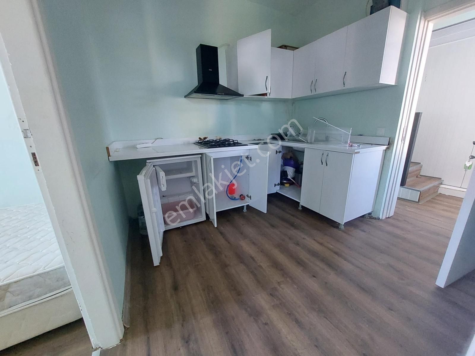 Belek'de Denize Yakın Tatil Tadında 3 Katlı Tribleks Villa - Görsel 7