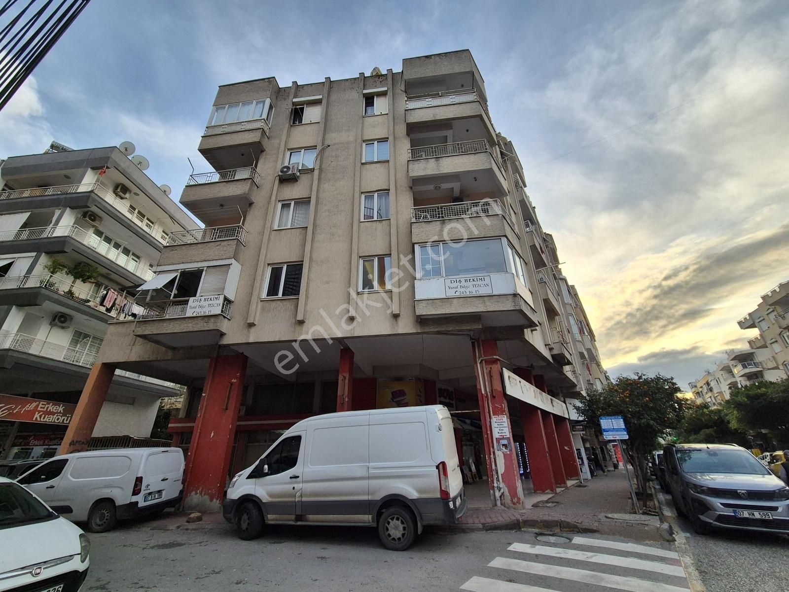 Markantalya Avm Yakını Milli Egemenlikte Satılık Köşe Dükkan - Görsel 3