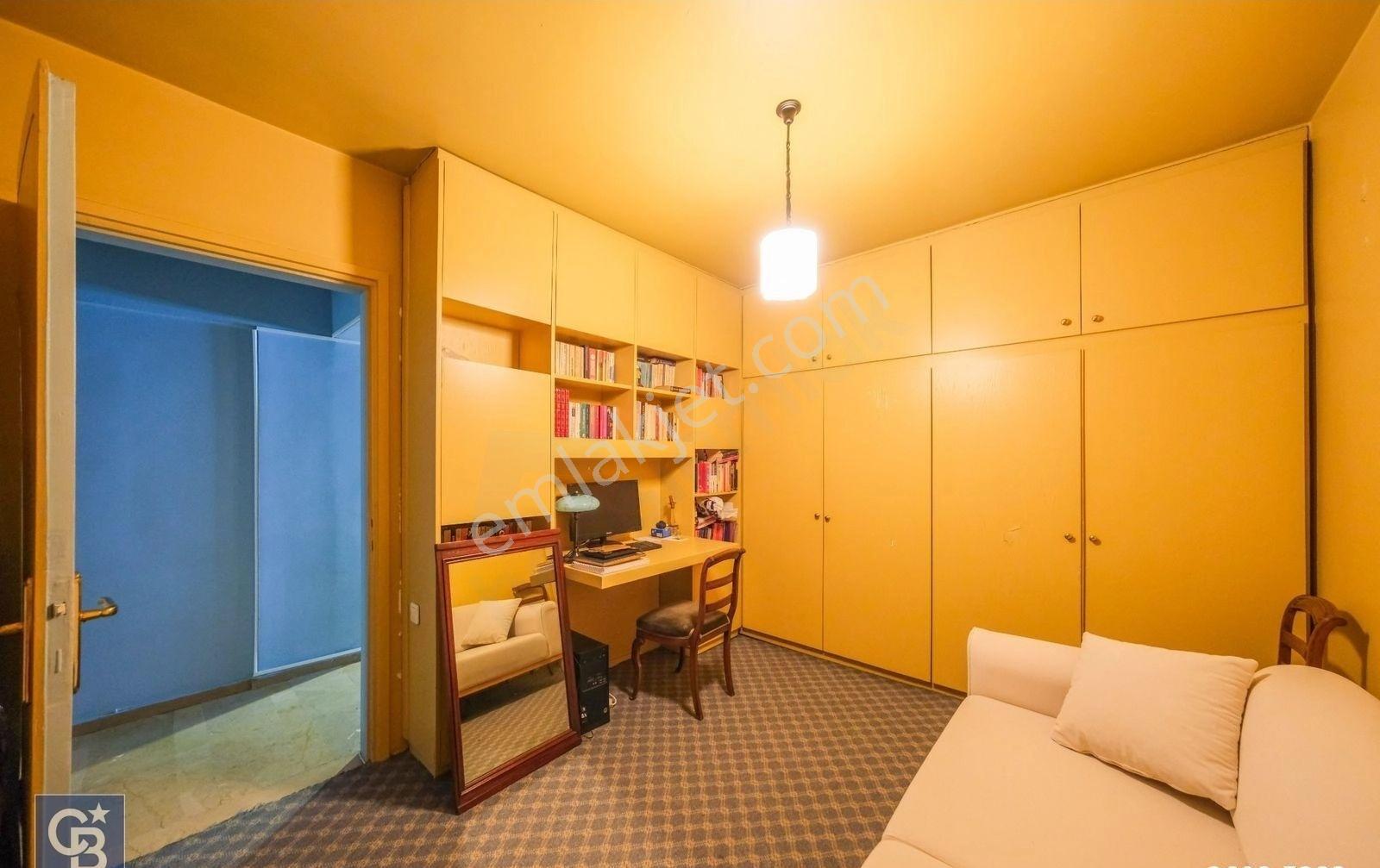 Valikonağı Caddesi Üzeri Merkezi Klinik/ofise Uygun 5+1 270m2 Daire - Görsel 3