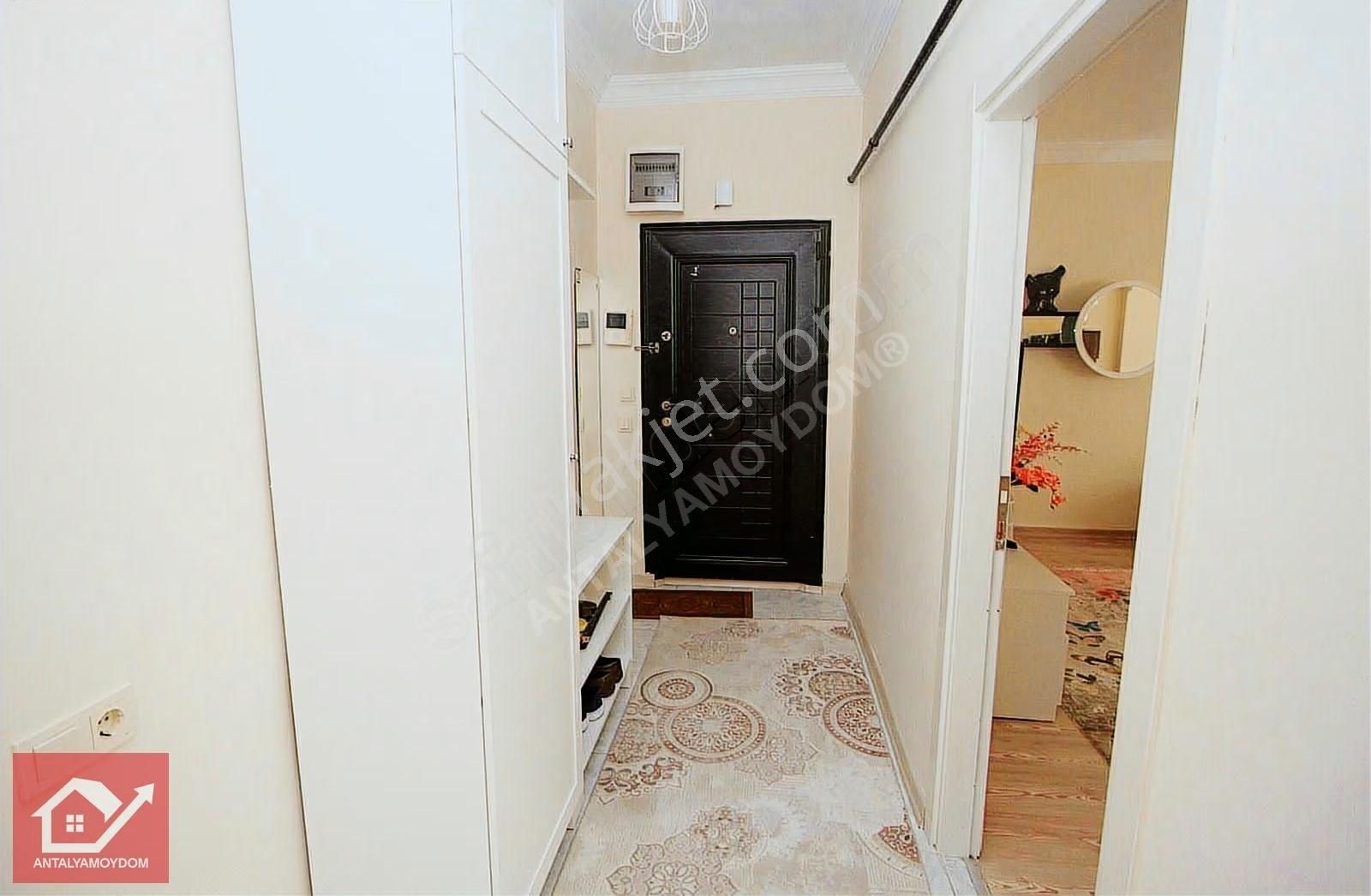 Muratpaşa Da Satılık Eşyalı Geniş 3+1 - Görsel 5