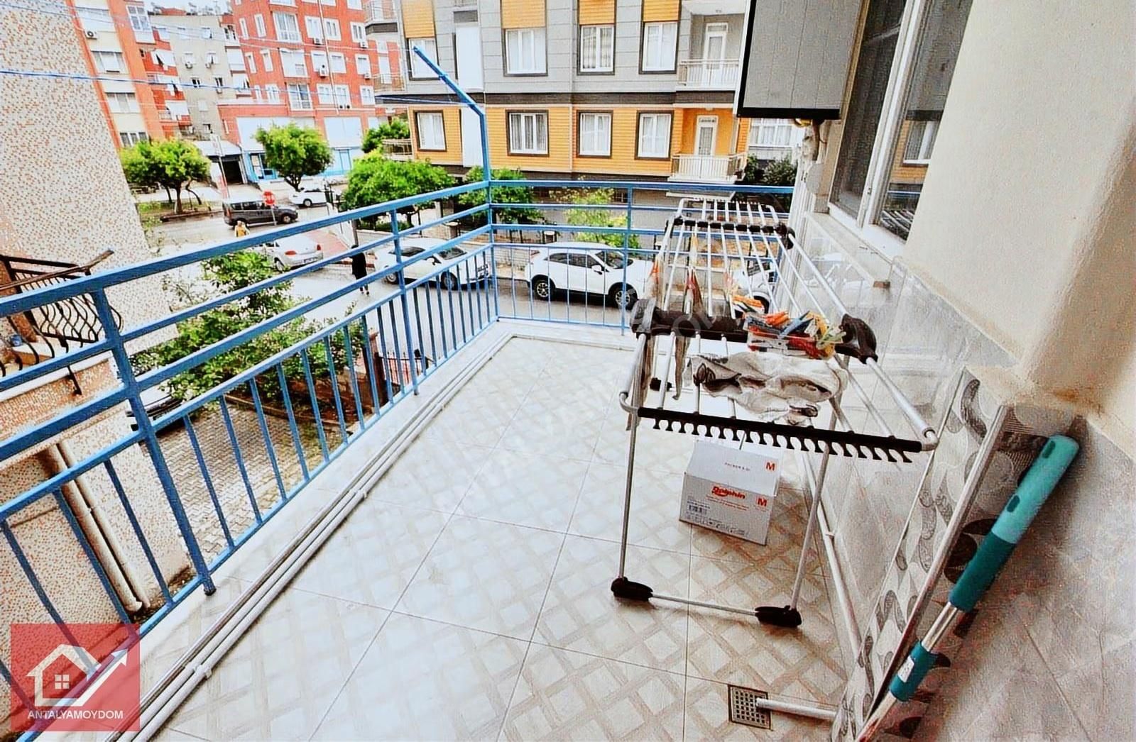 Muratpaşa Da Satılık Eşyalı Geniş 3+1 - Görsel 2