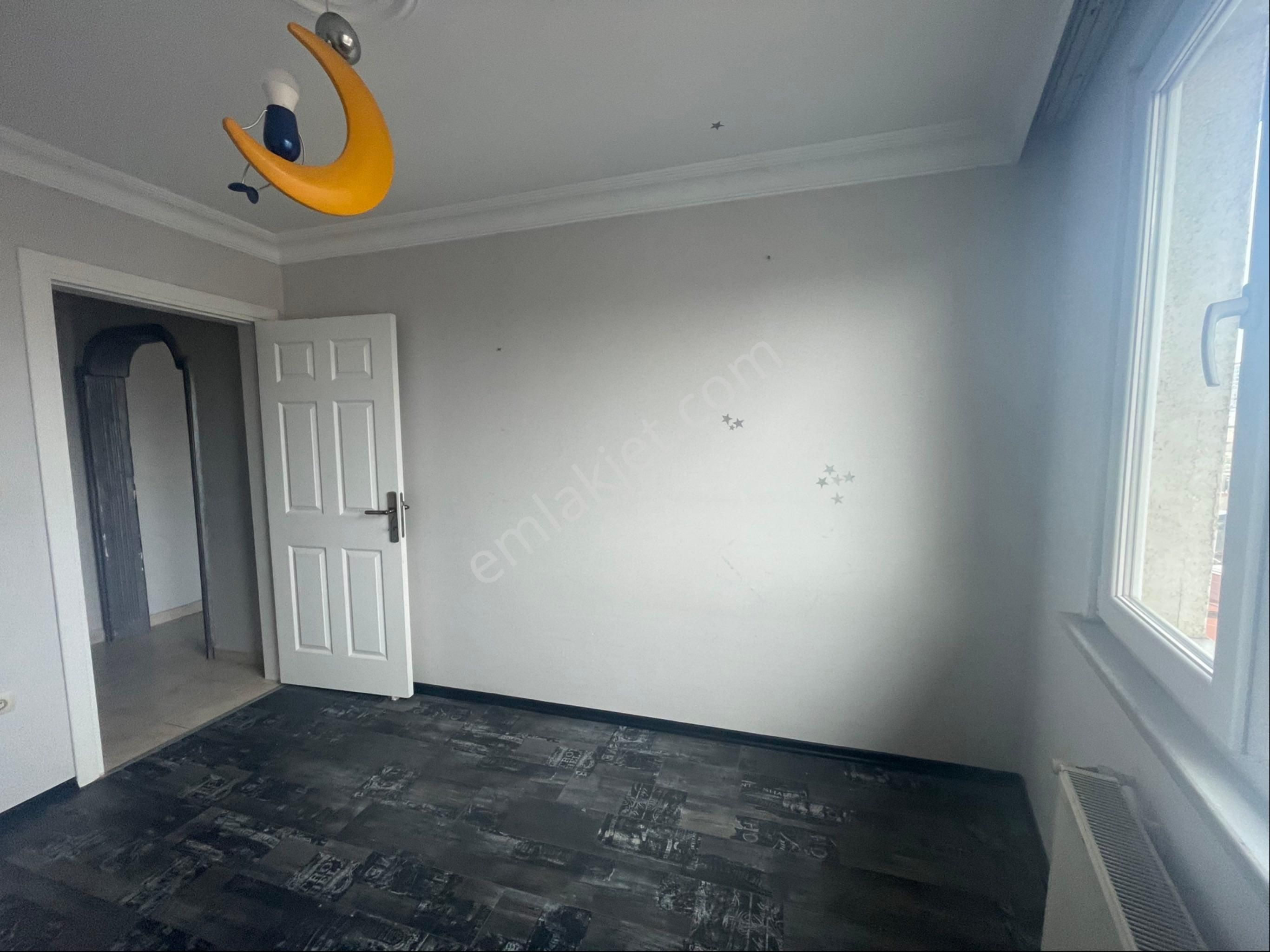 Çağlayan Merkezde Kiralık Ara Kat 2+1 Balkonlu Daire - Görsel 16