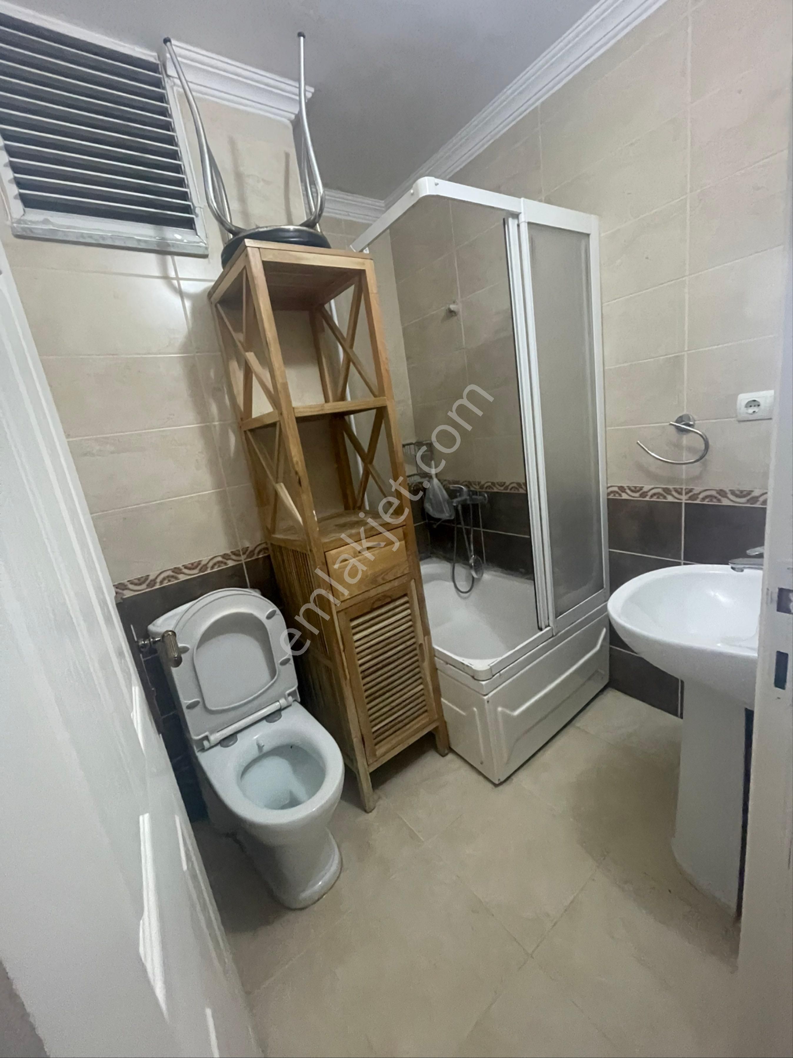 Çağlayan Merkezde Kiralık Ara Kat 2+1 Balkonlu Daire - Görsel 3