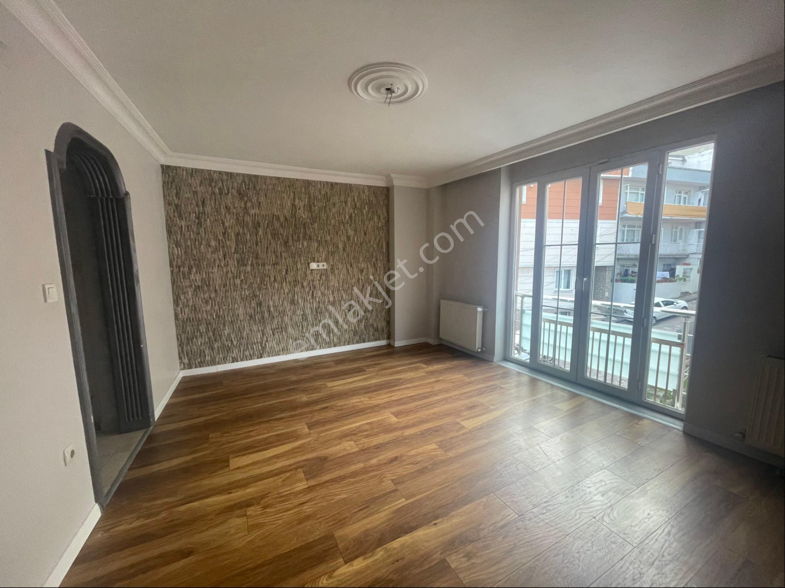 Çağlayan Merkezde Kiralık Ara Kat 2+1 Balkonlu Daire - Görsel 2
