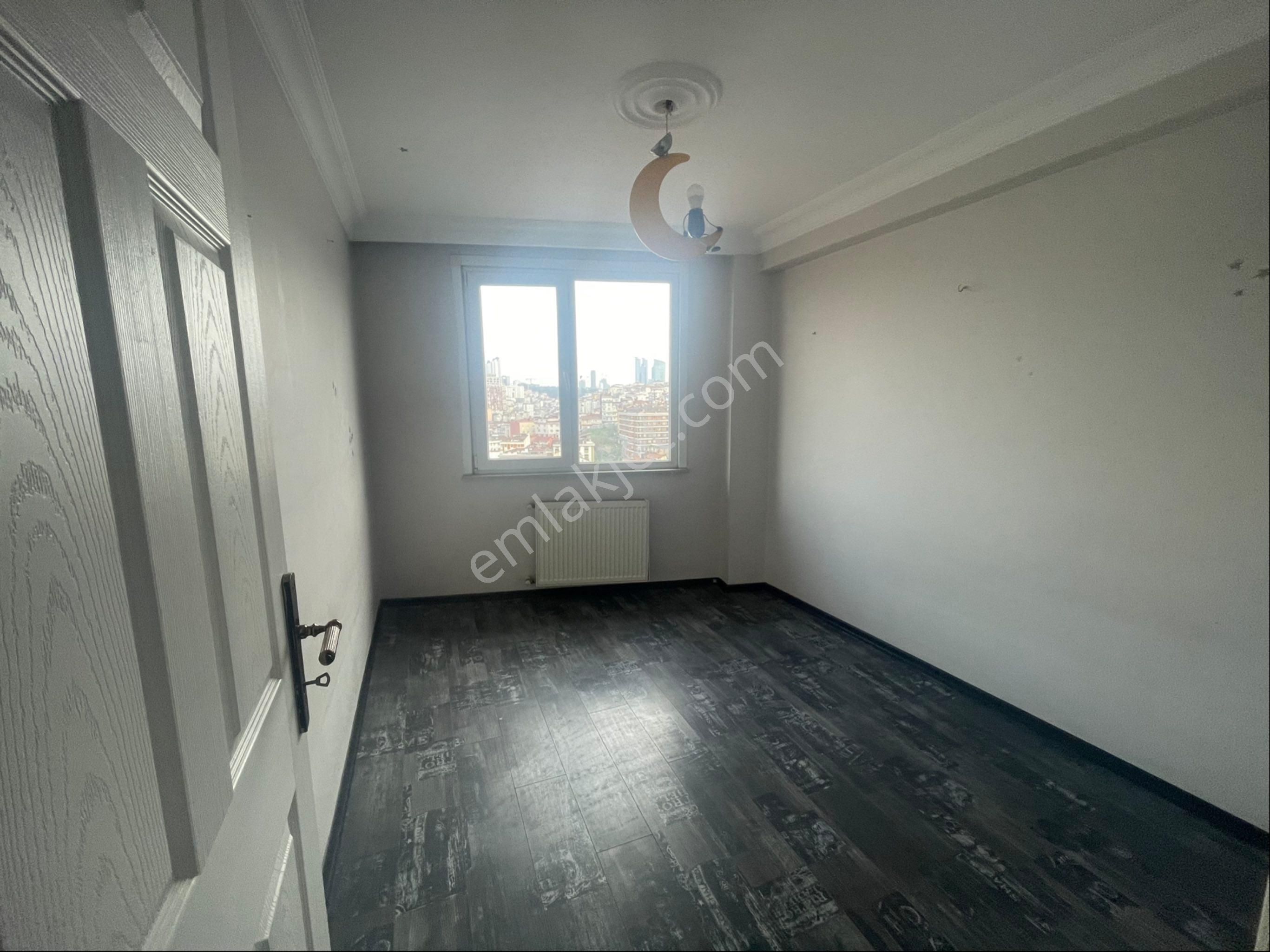 Çağlayan Merkezde Kiralık Ara Kat 2+1 Balkonlu Daire - Görsel 19