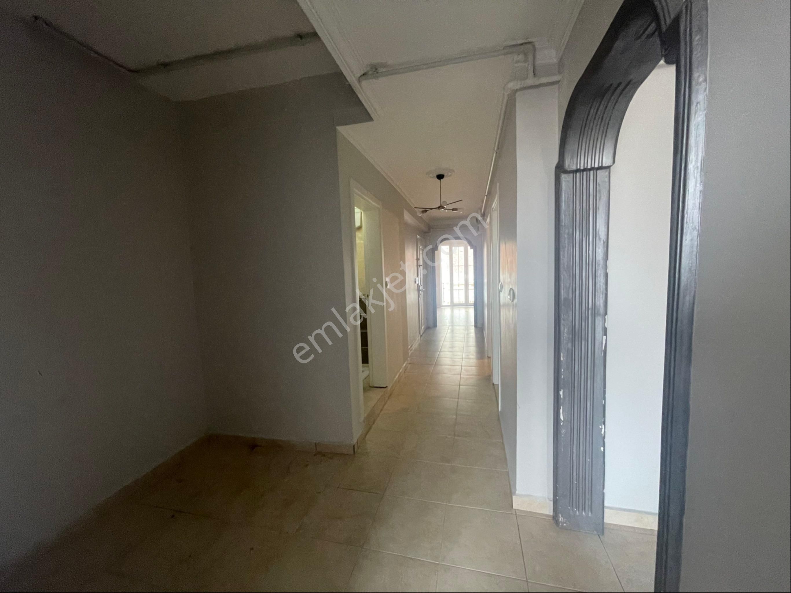Çağlayan Merkezde Kiralık Ara Kat 2+1 Balkonlu Daire - Görsel 15