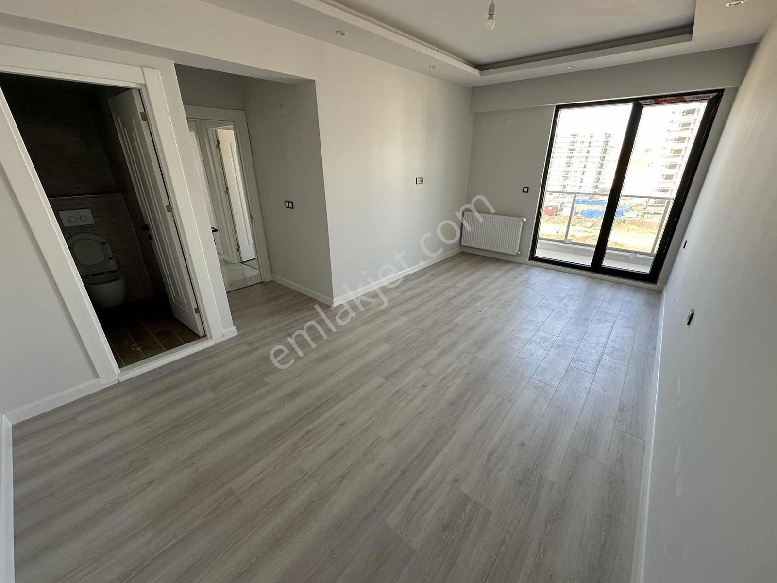 Prestijli Site West Parkta Kiralık Yüzme Havuzlu 3+1 Daire - Görsel 27