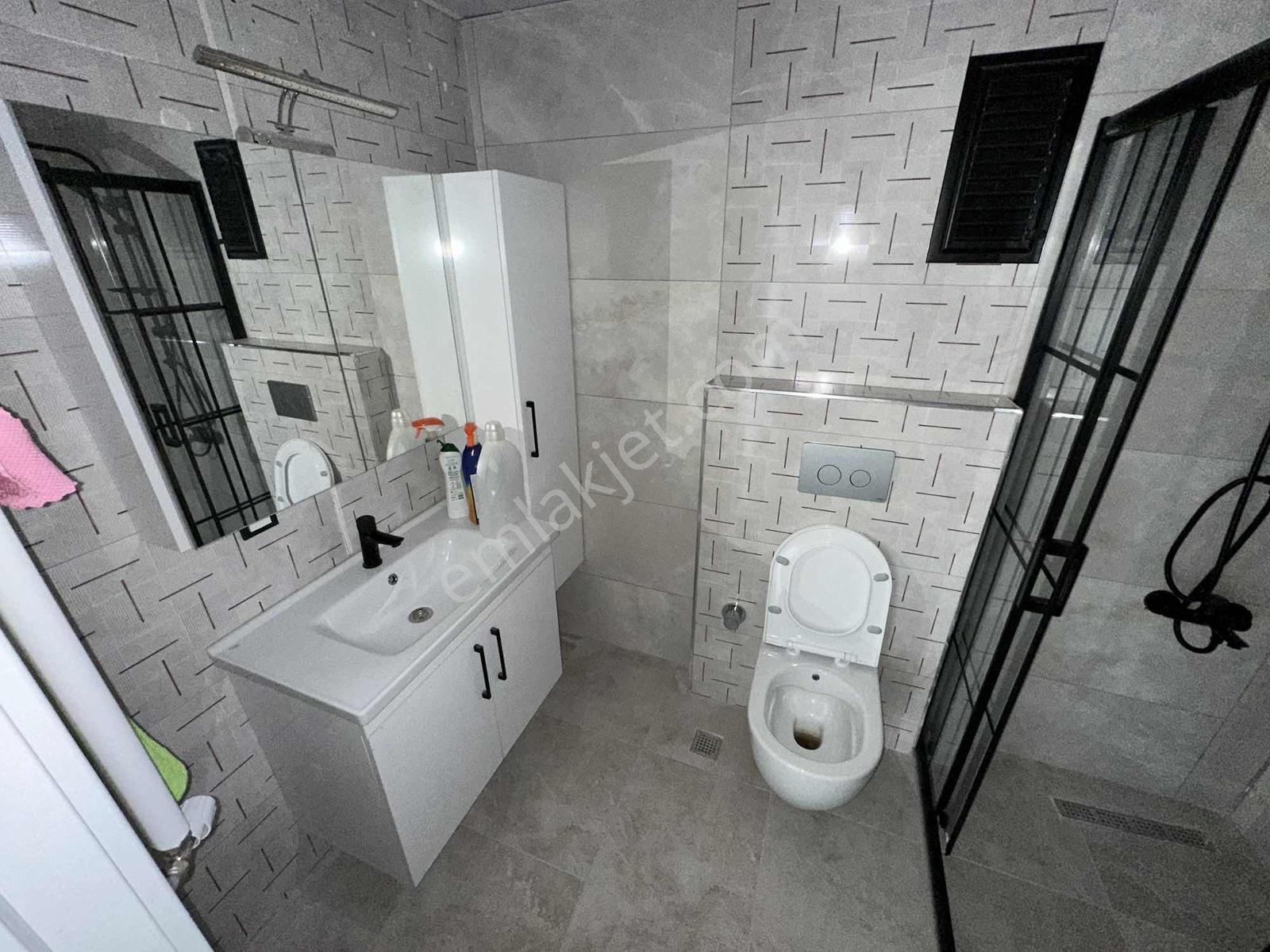 Prestijli Site West Parkta Kiralık Yüzme Havuzlu 3+1 Daire - Görsel 31