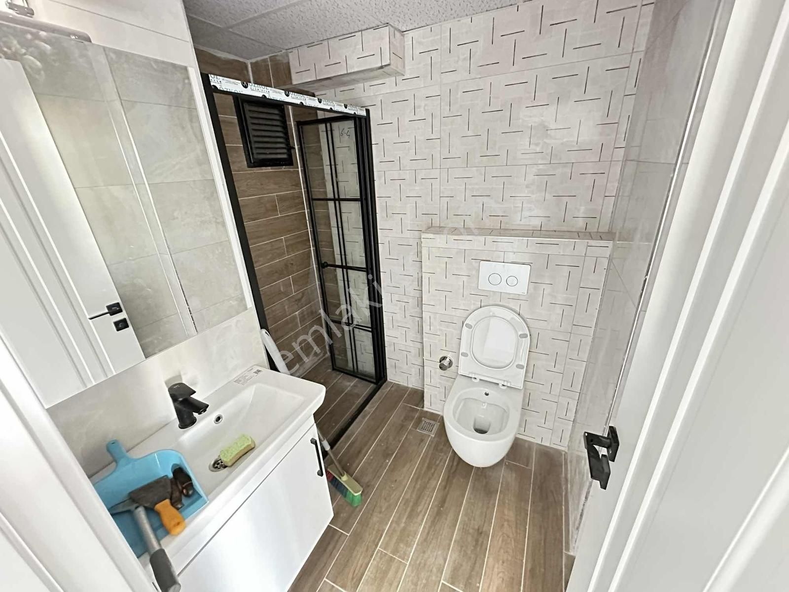 Prestijli Site West Parkta Kiralık Yüzme Havuzlu 3+1 Daire - Görsel 4