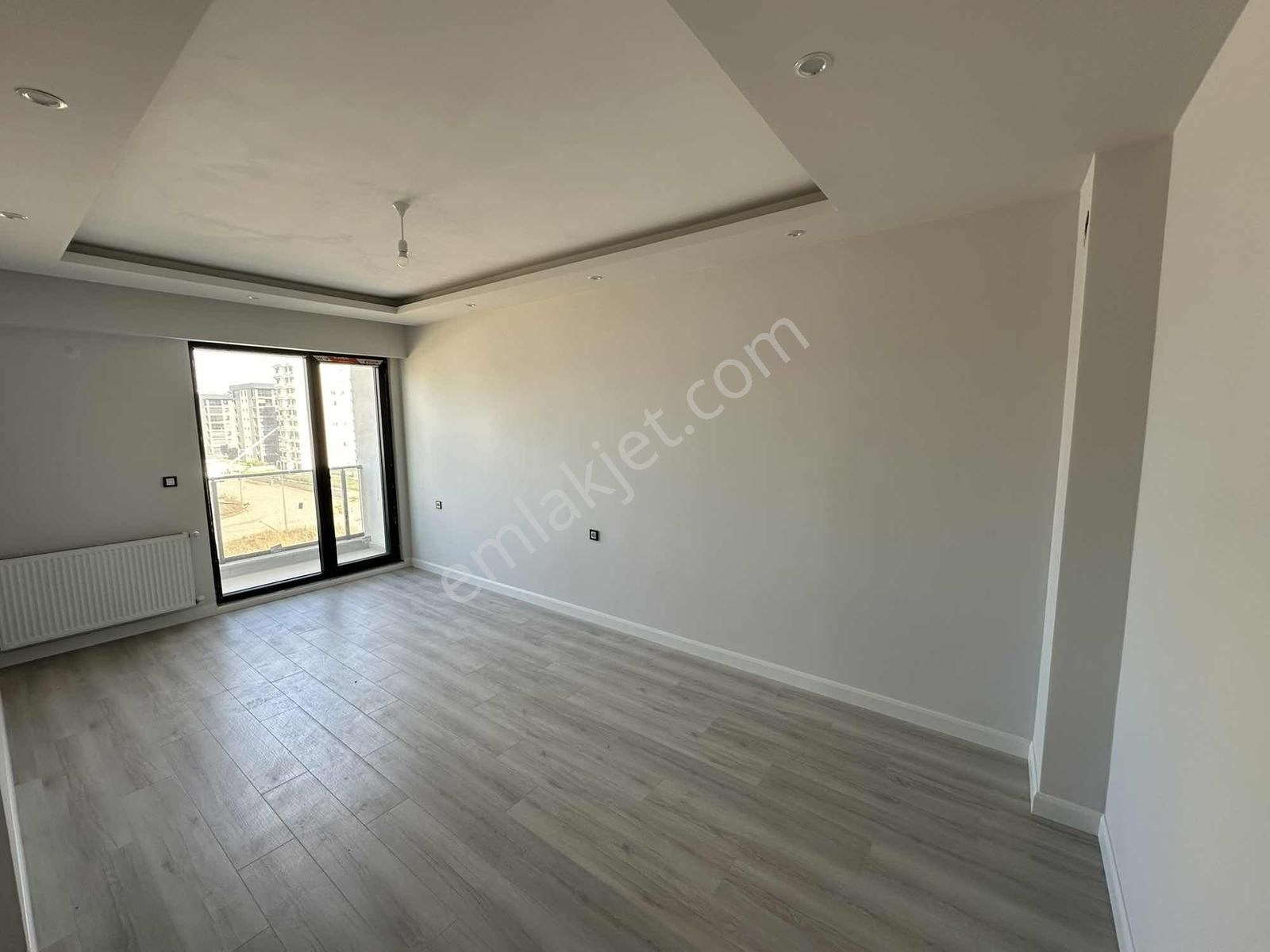 Prestijli Site West Parkta Kiralık Yüzme Havuzlu 3+1 Daire - Görsel 12