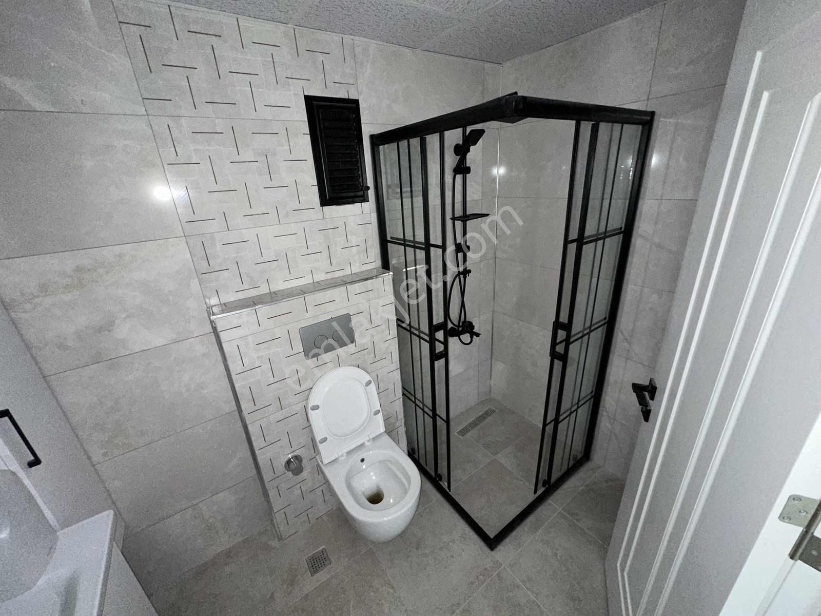 Prestijli Site West Parkta Kiralık Yüzme Havuzlu 3+1 Daire - Görsel 13