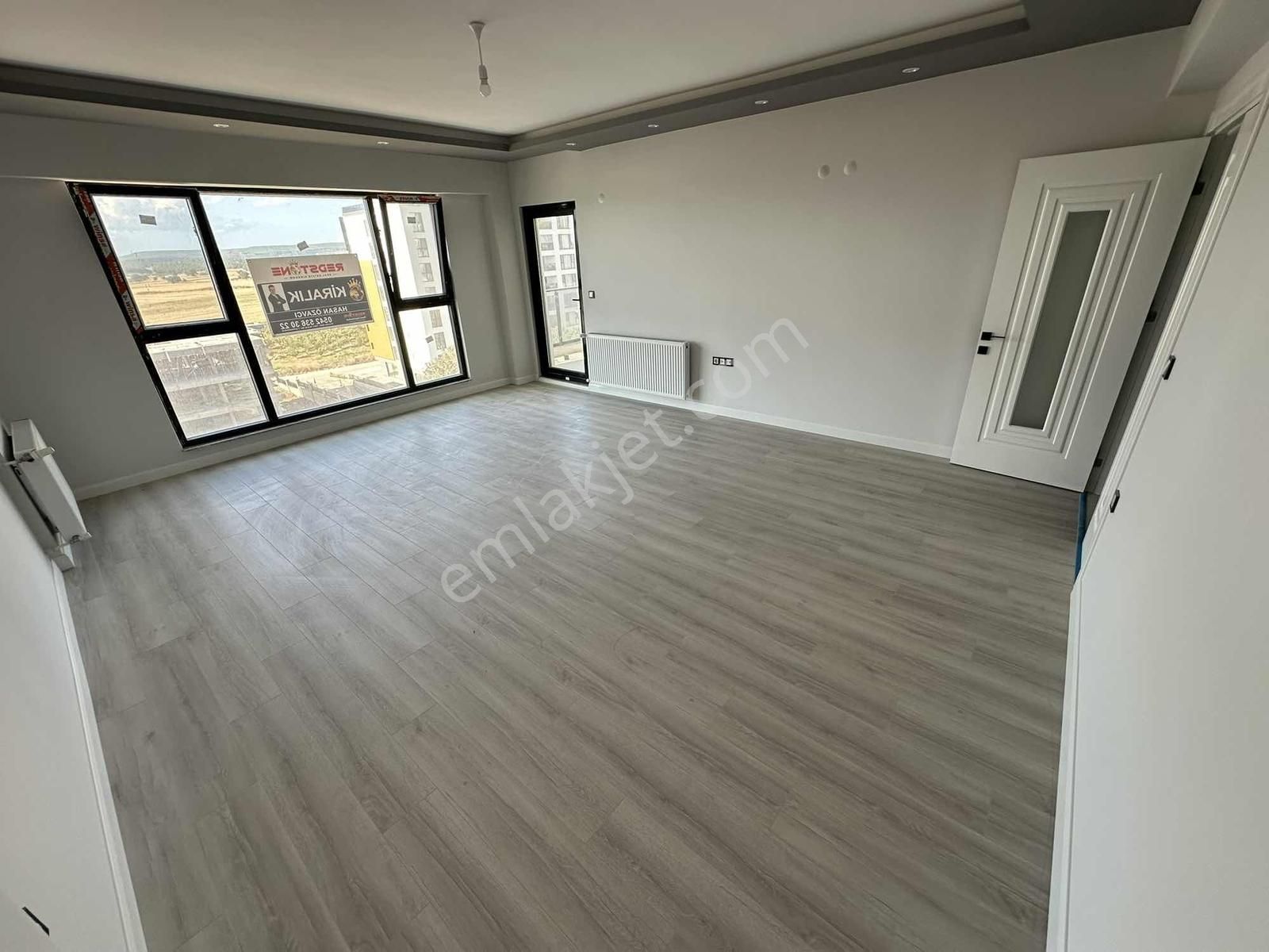 Prestijli Site West Parkta Kiralık Yüzme Havuzlu 3+1 Daire - Görsel 16